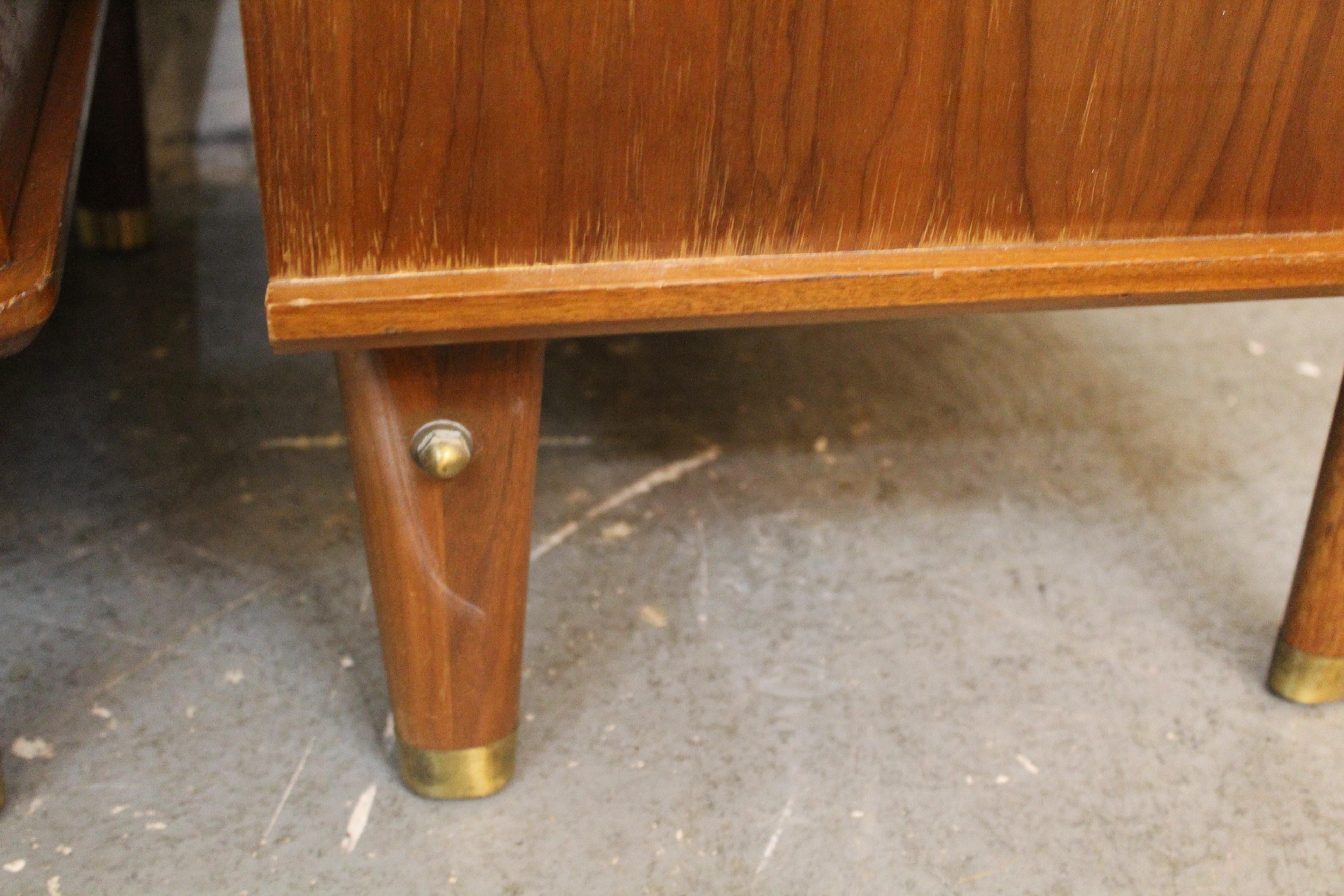 Mid-Century Louvered Walnut Nightstands by United Furniture 8