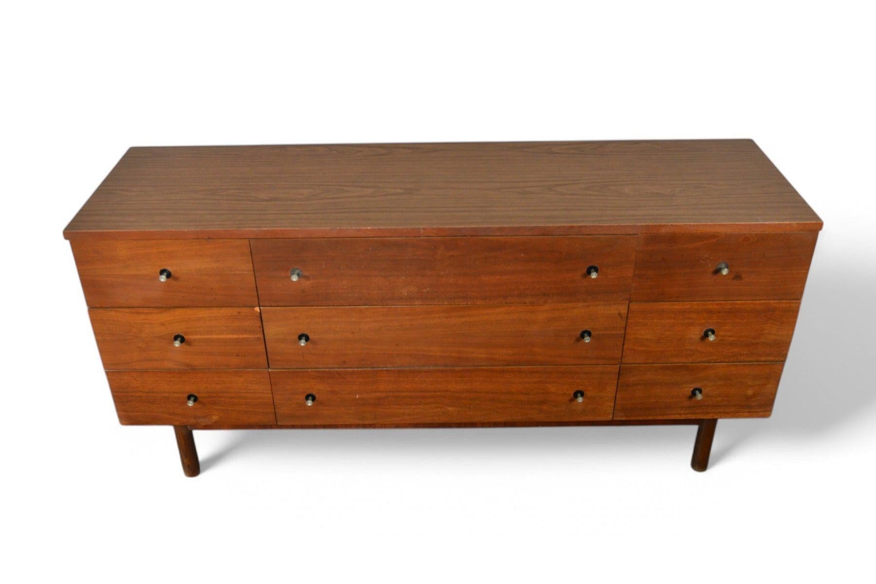 Mid Century Low Nine Drawer in Walnut by Stanley #1 In Good Condition For Sale In Berkeley, CA