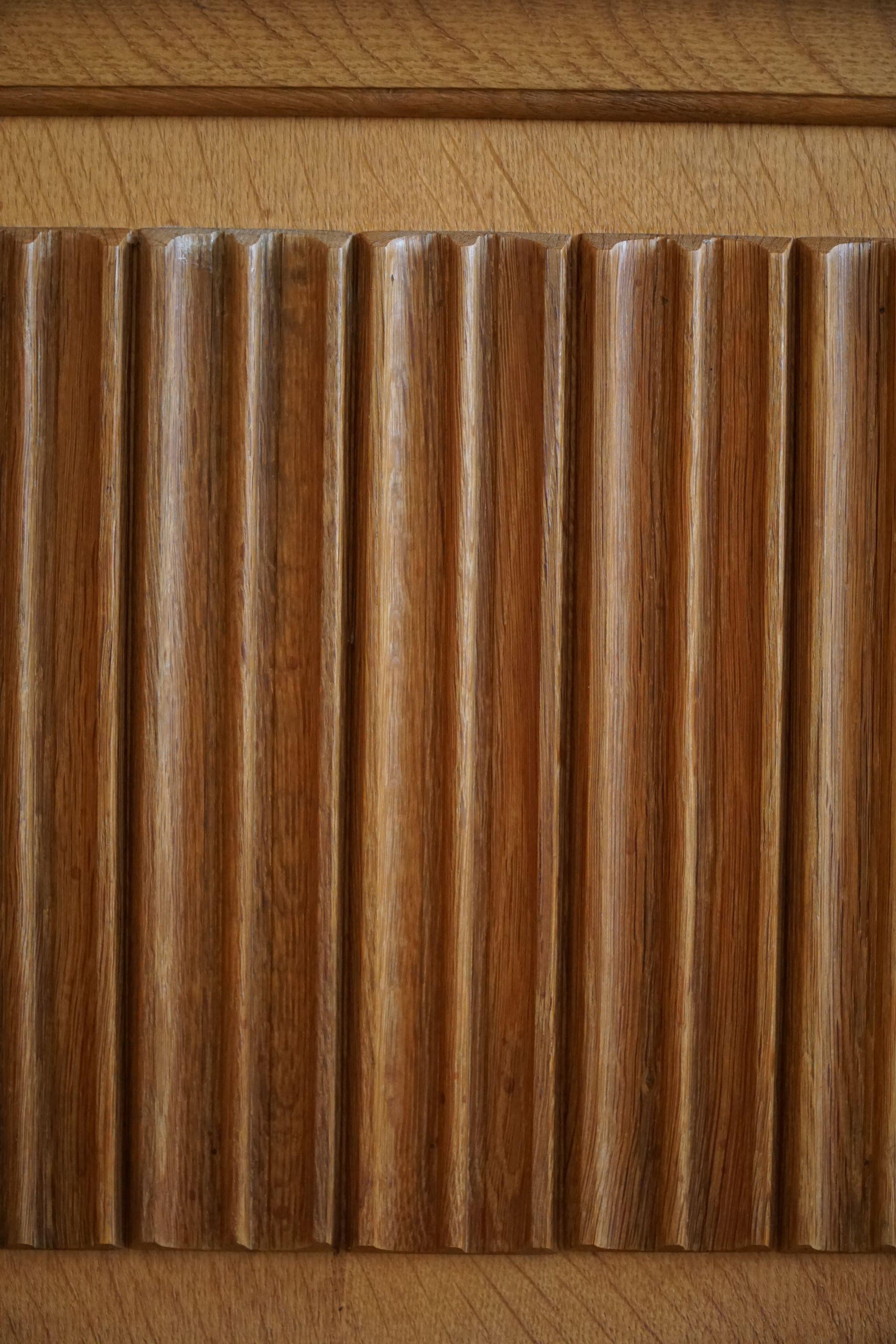 Mid Century Low Sculptural Sideboard in Oak, Made by a Danish Cabinetmaker, 1960 For Sale 6