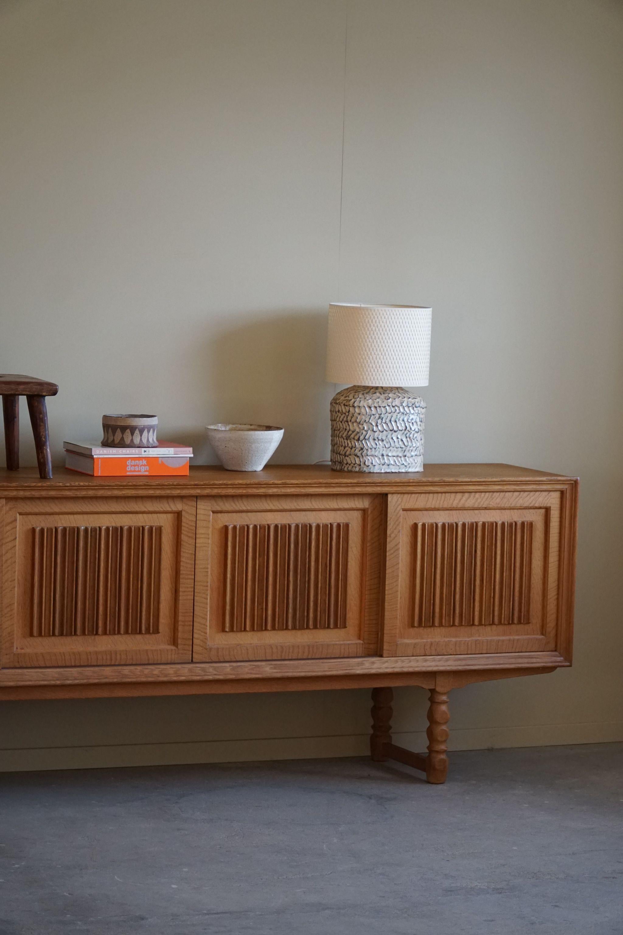 Mid Century Low Sculptural Sideboard in Oak, Made by a Danish Cabinetmaker, 1960 For Sale 11