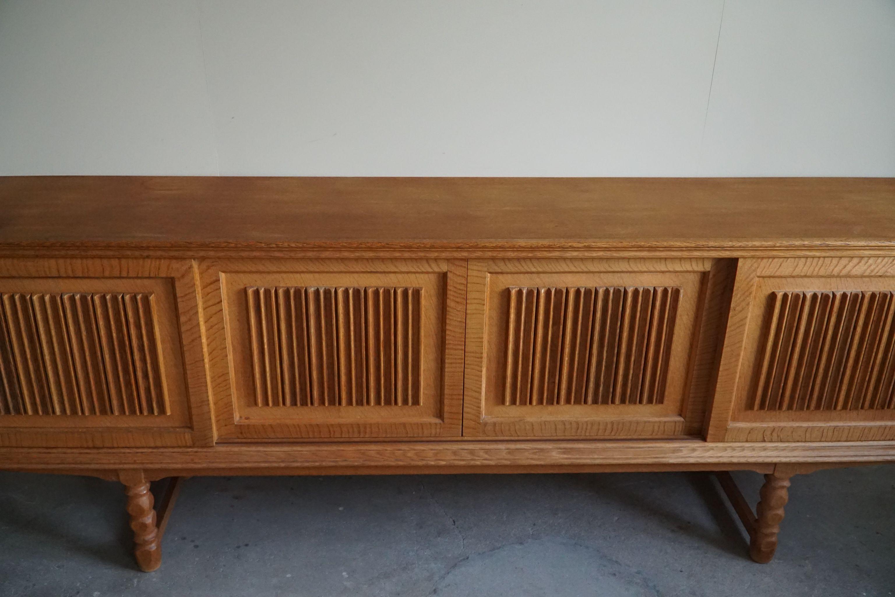 Mid Century Low Sculptural Sideboard in Oak, Made by a Danish Cabinetmaker, 1960 For Sale 15