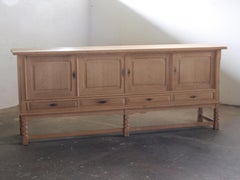 Buffet bas du milieu du siècle en Oak, style danois de Henning Kjærnulf, 1960
