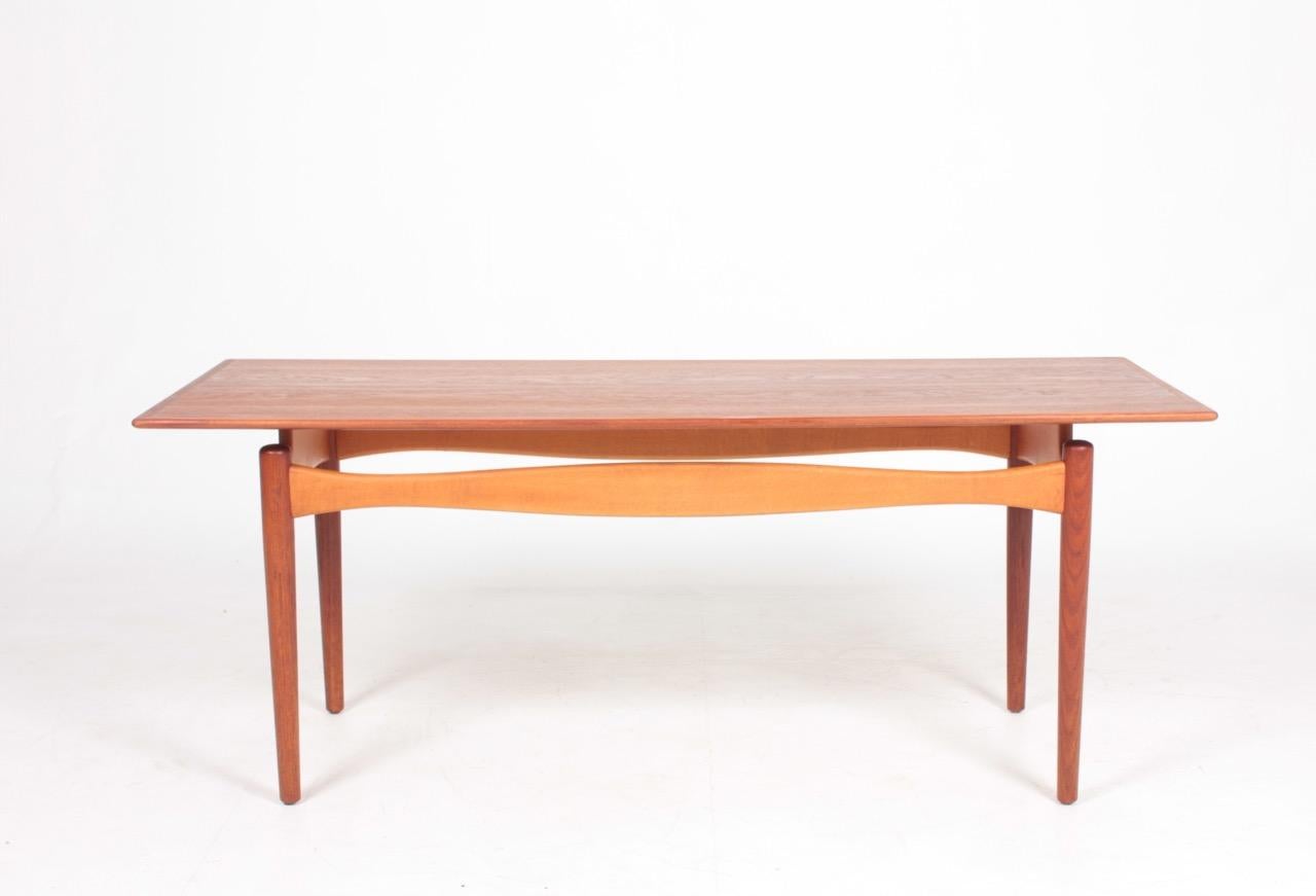 Low table in teak and beech. Designed by Maa Finn Juhl and made by Bovirke. Danish, 1950s. Great condition.