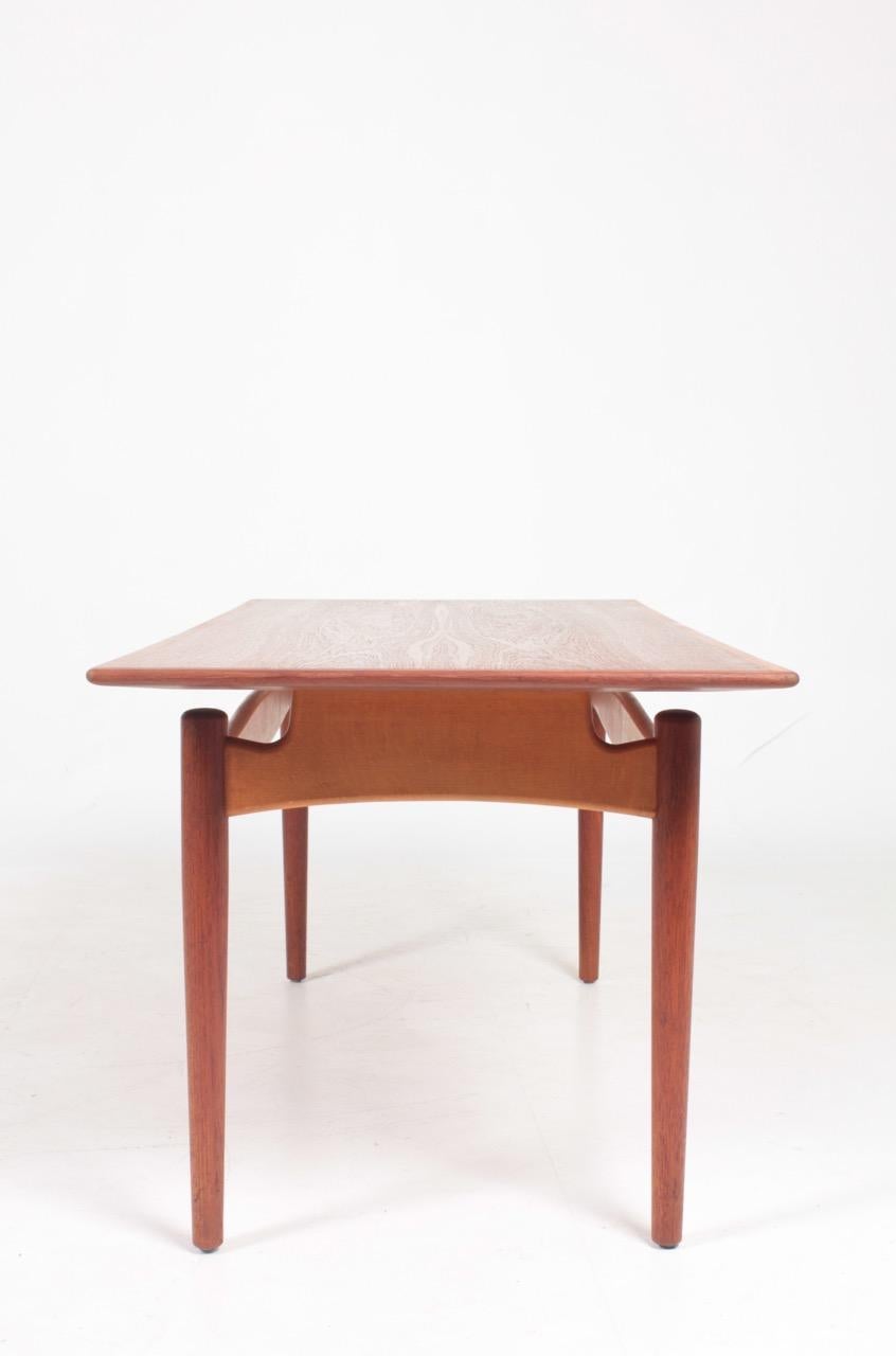 Midcentury Low Table Designed by Finn Juhl, Danish Design, 1950s 2