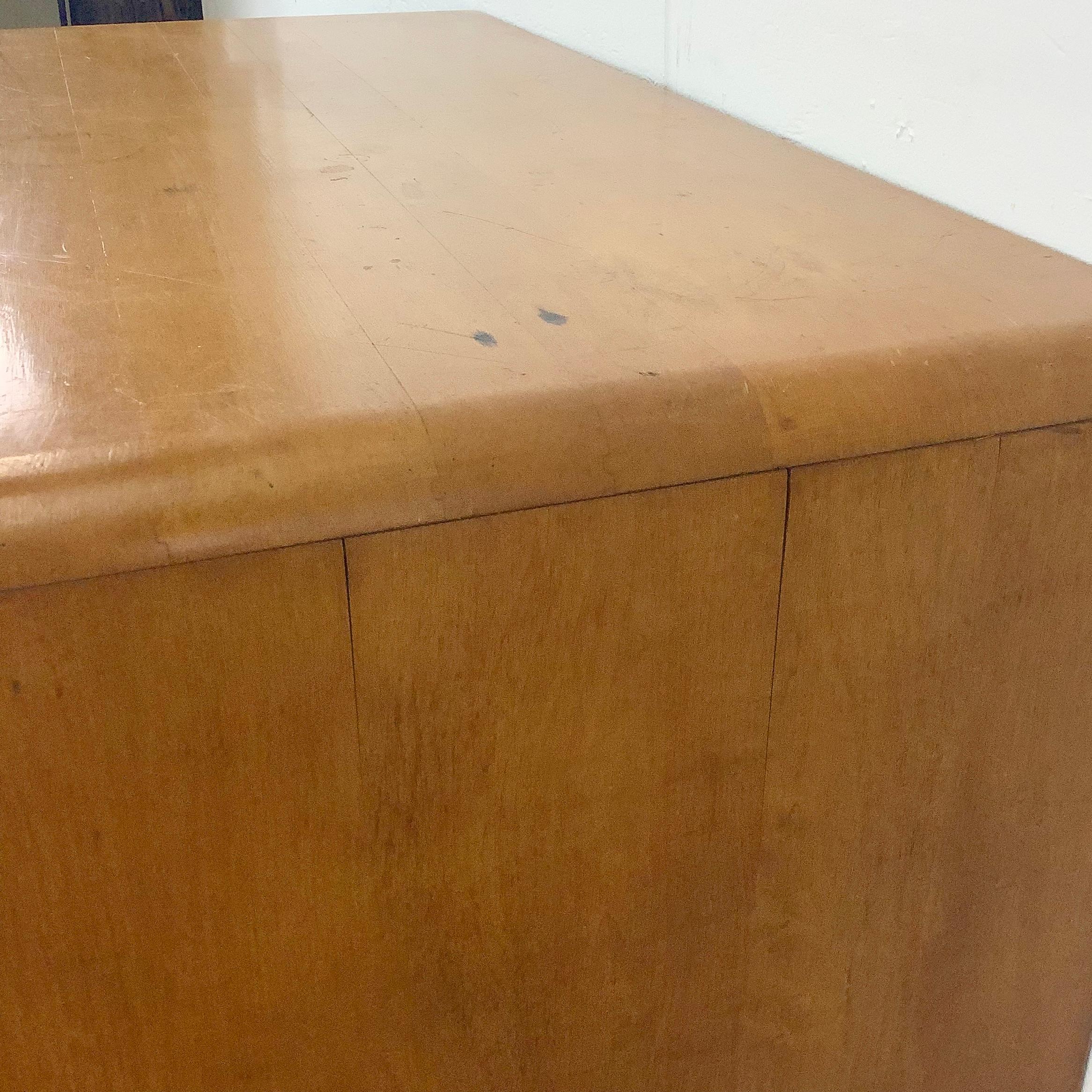 Mid-Century Lowboy Dresser With Pull Out Desk For Sale 7