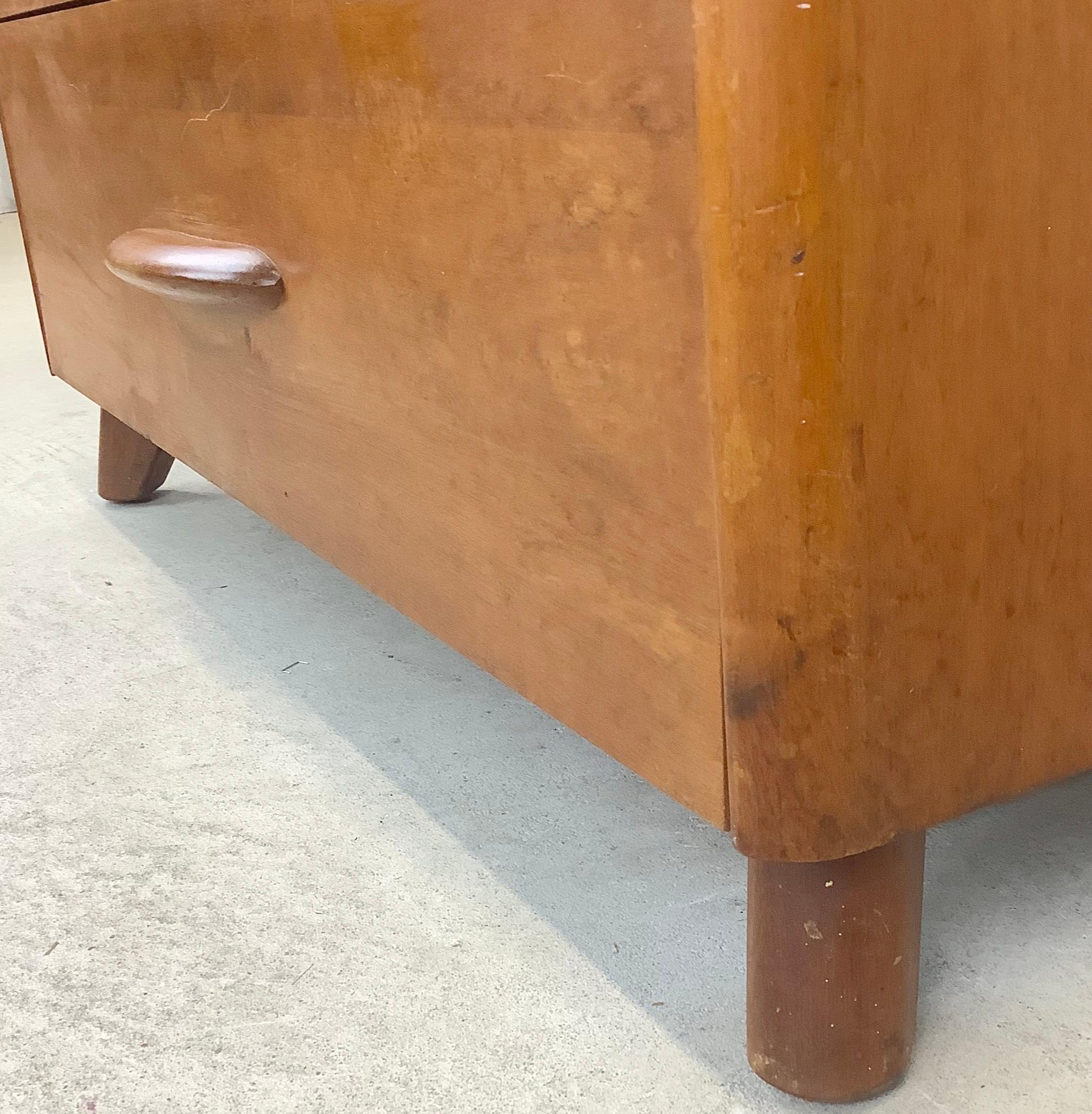 Mid-Century Lowboy Dresser With Pull Out Desk For Sale 9