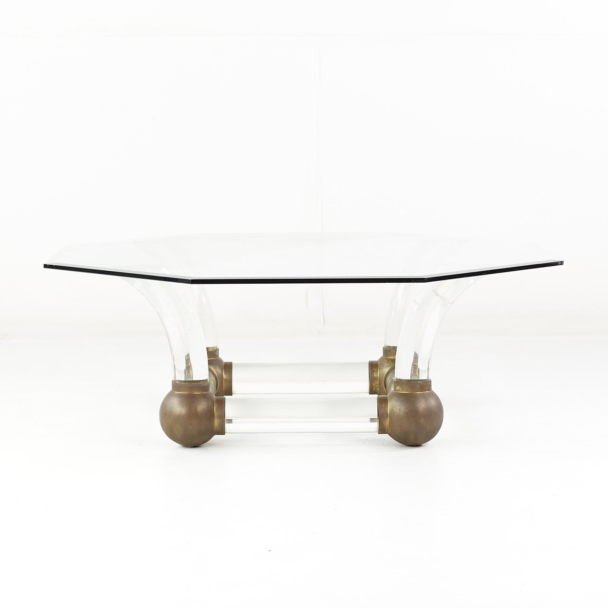 Mid Century Lucite and Brass Tusk Coffee Table In Good Condition For Sale In Countryside, IL