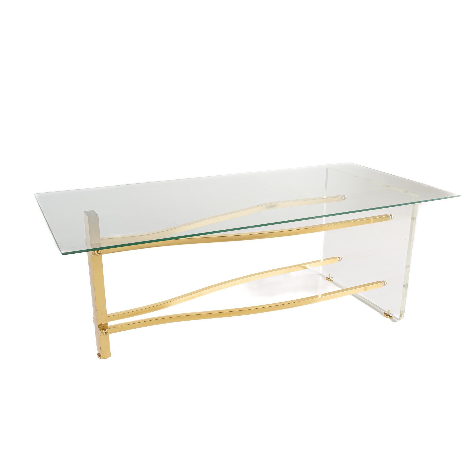 Mid Century Lucite and Brass Waterfall Table Base In Good Condition For Sale In Countryside, IL