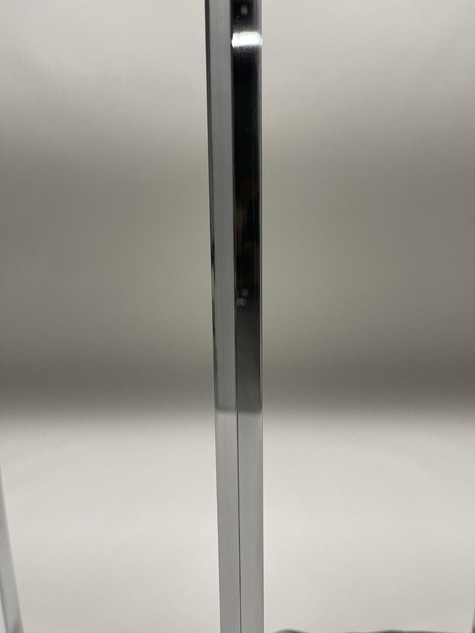 Plexiglas Lampadaire mi-siècle en lucite et chrome de Paul Mayen pour Habitat, États-Unis, 1970 en vente