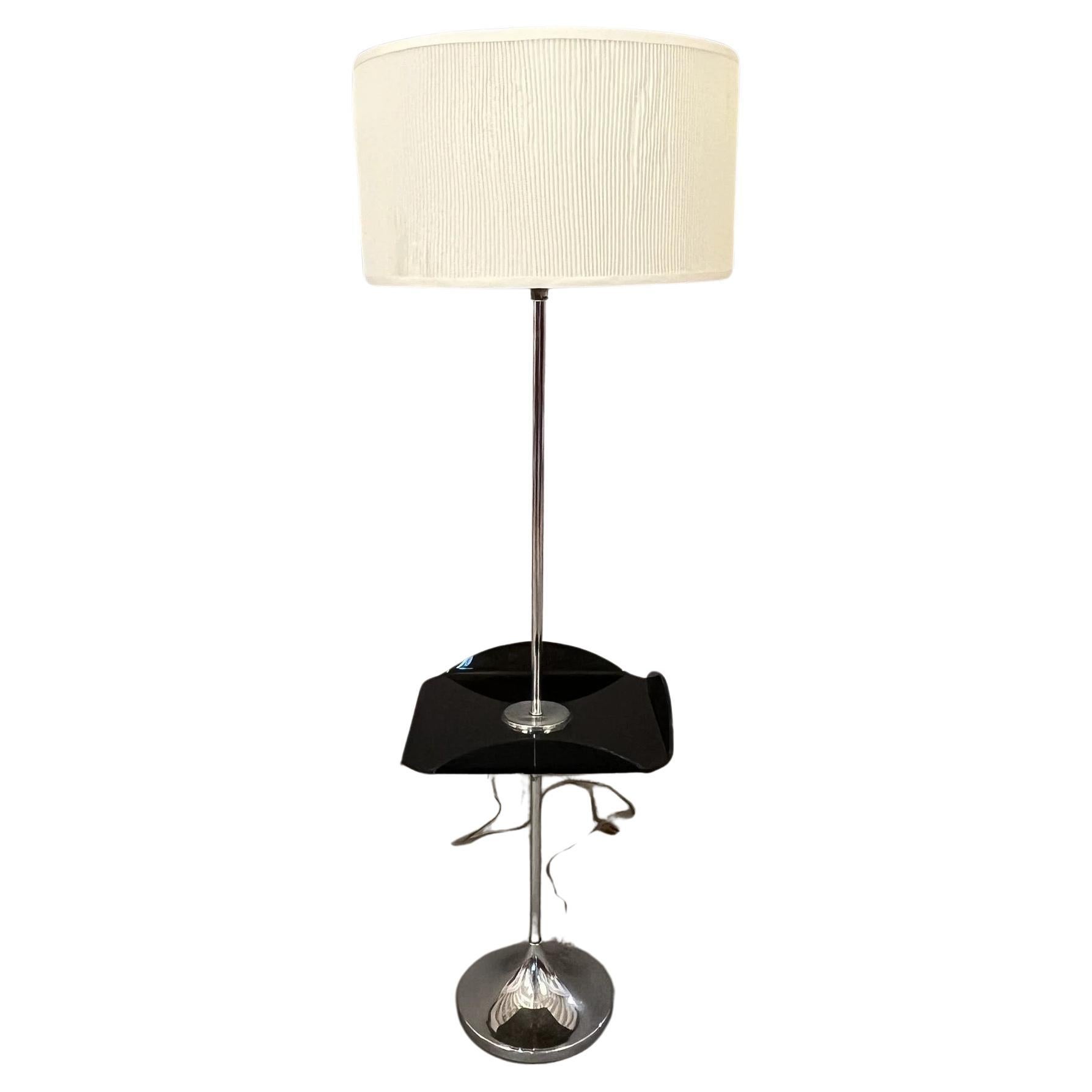 Mid-Century lucite and metal floor lamp 1970's For Sale