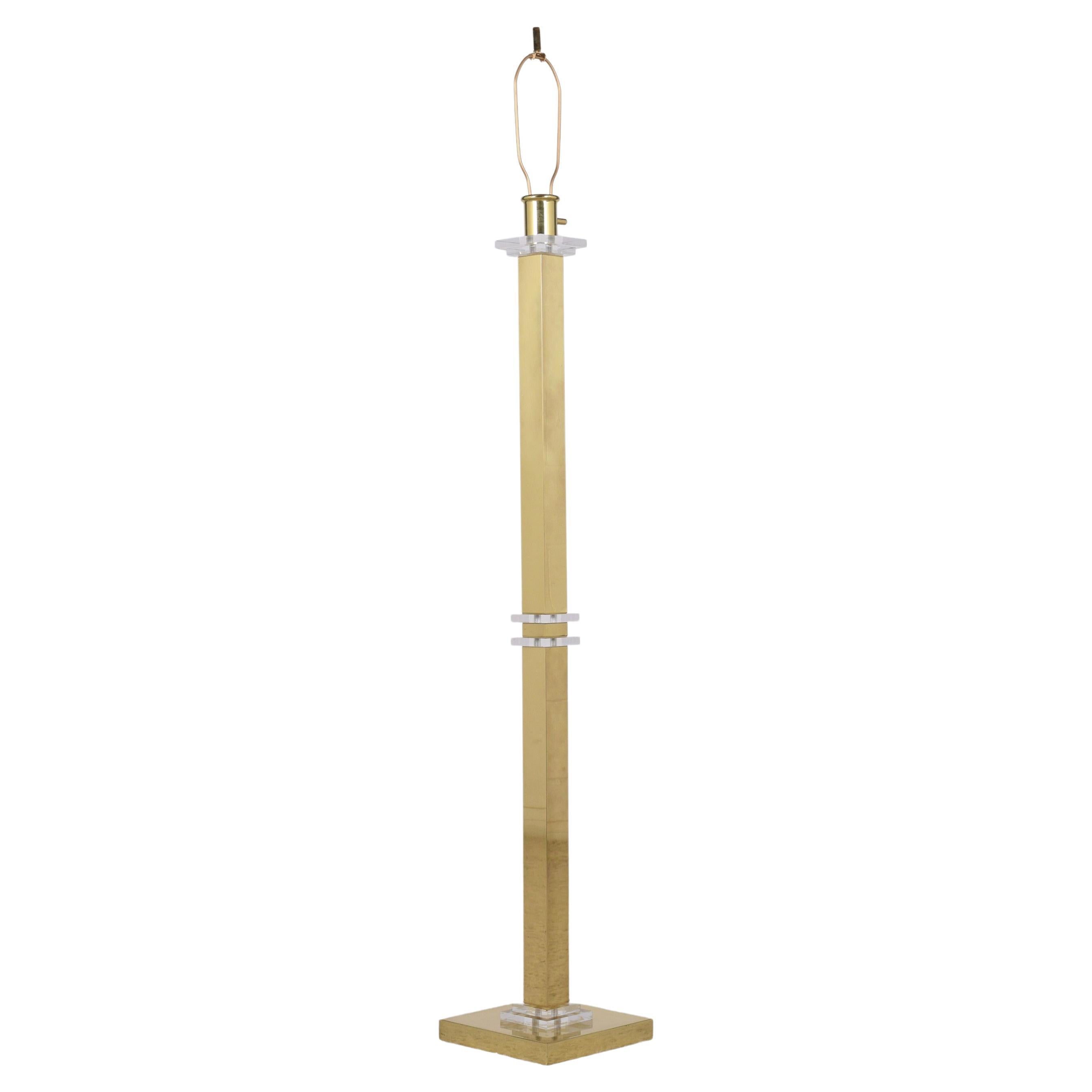 Hand-Crafted Vintage Mid-Century Modern Brass and Lucite Floor Lamp - Elegantly Restored For Sale