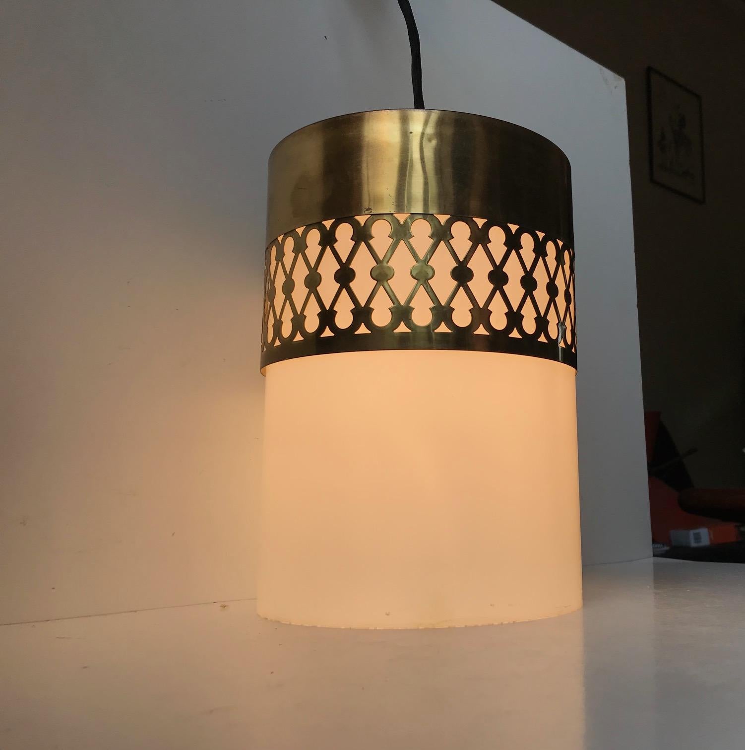 Midcentury Lucite and Brass Pendant Light by Bent Karlby for Lyfa, 1960s In Good Condition In Esbjerg, DK