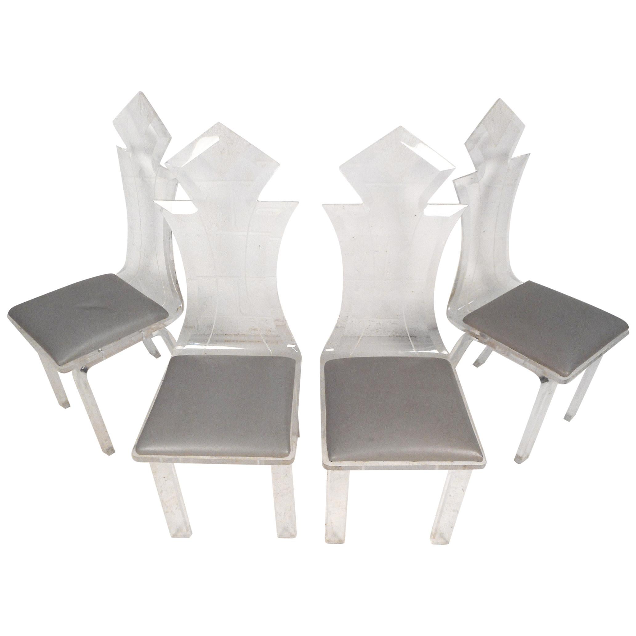 Chaises de salle à manger en lucite du milieu du siècle dernier, lot de 4 en vente