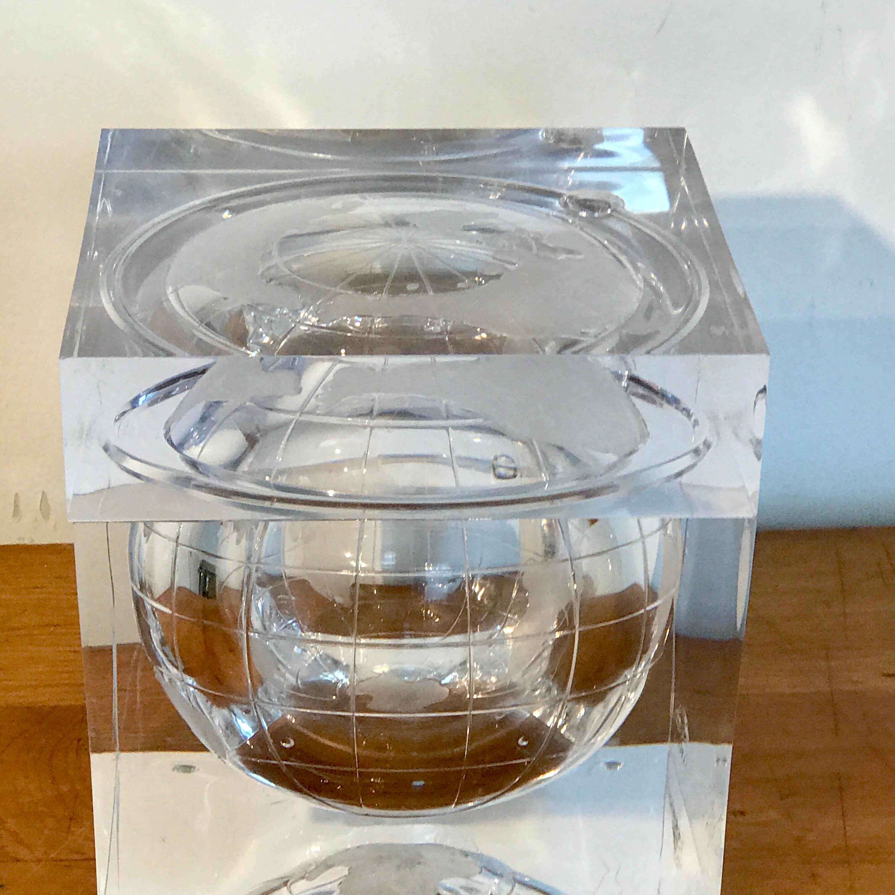 Mid-Century Modern Midcentury Lucite Globe Motif Ice Bucket