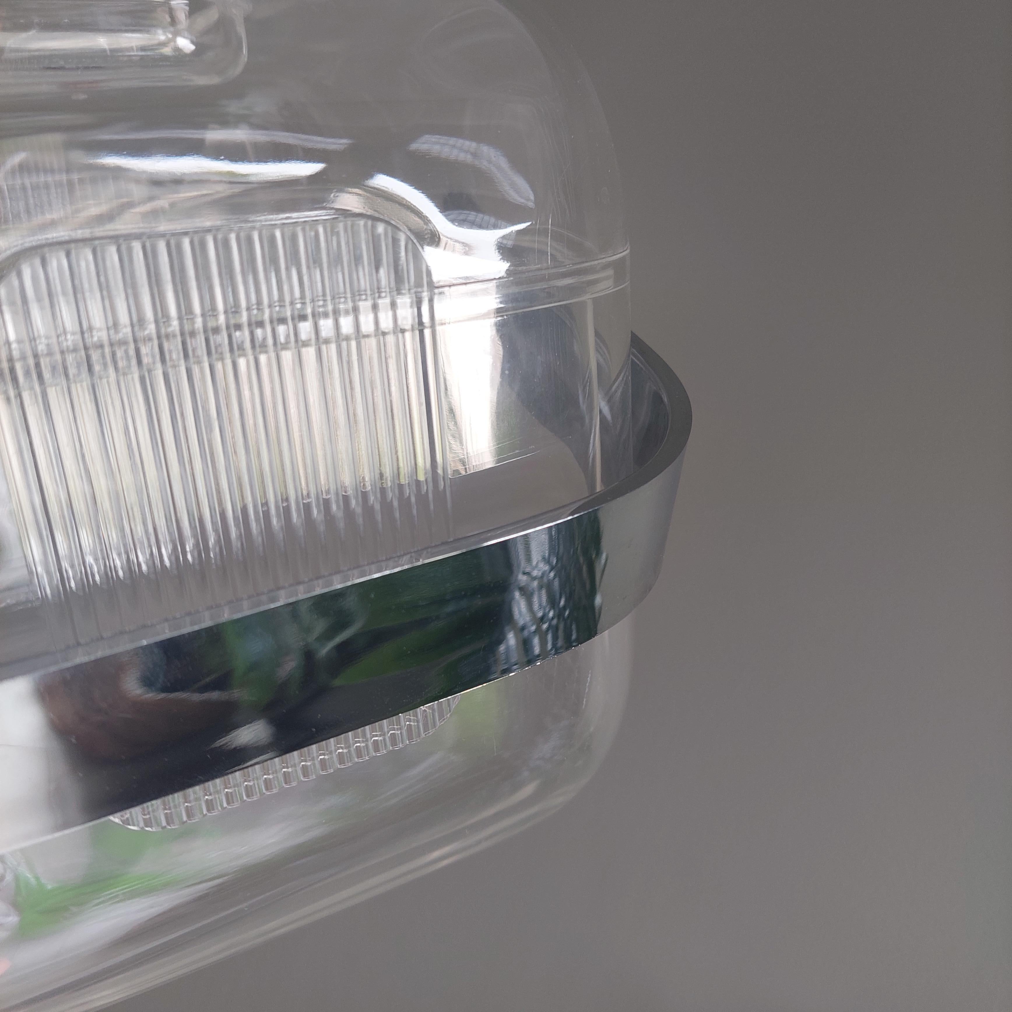 Mid-Century Lucite Ice Bucket by Ambrogio Pozzi for Guzzini Italy 70s In Good Condition In Leamington Spa, GB