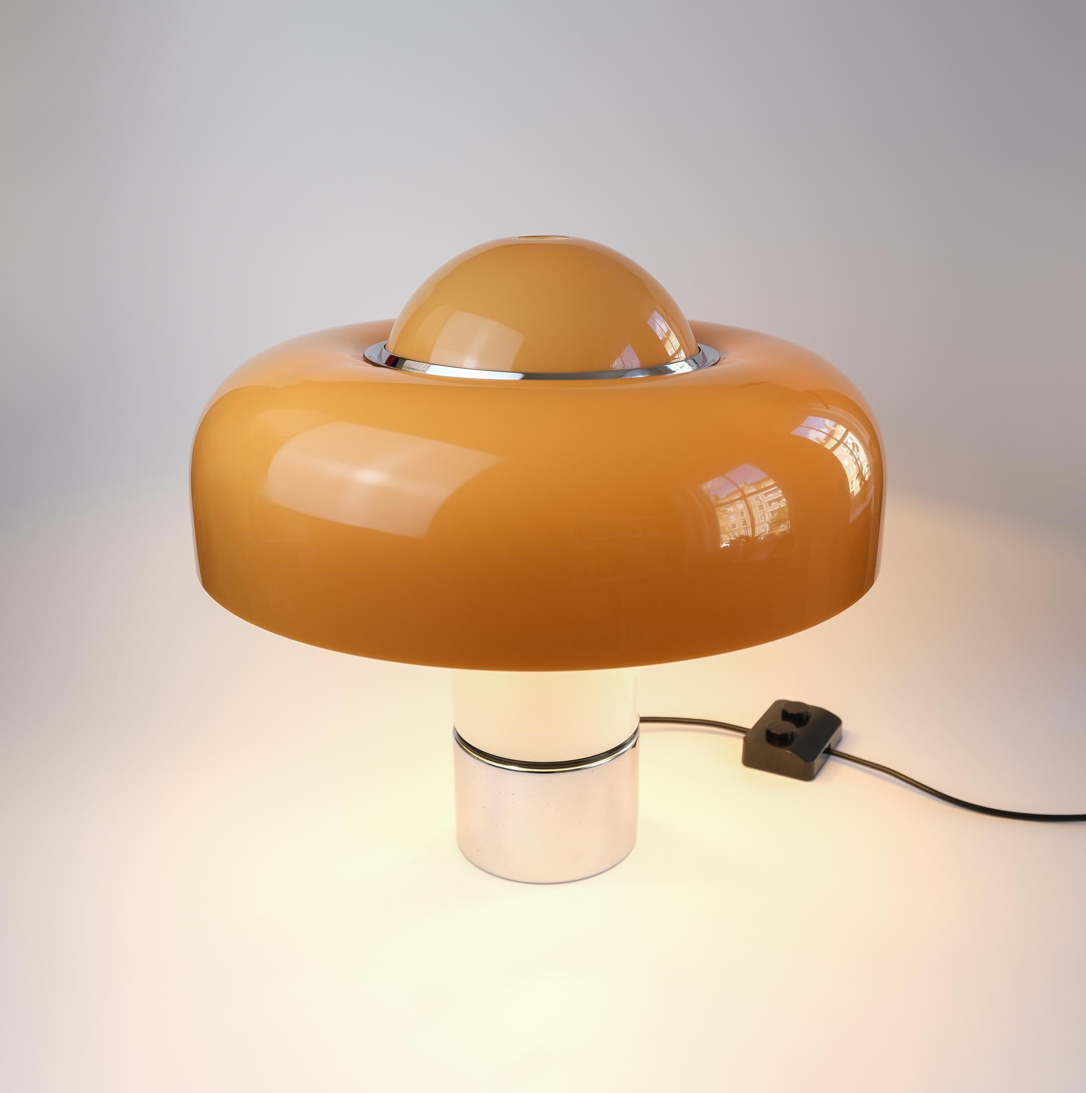 Mid-Century Luigi Massoni „Brumbury“ Tischlampe aus der Mitte des Jahrhunderts für Guzzini, Italien 1969 3