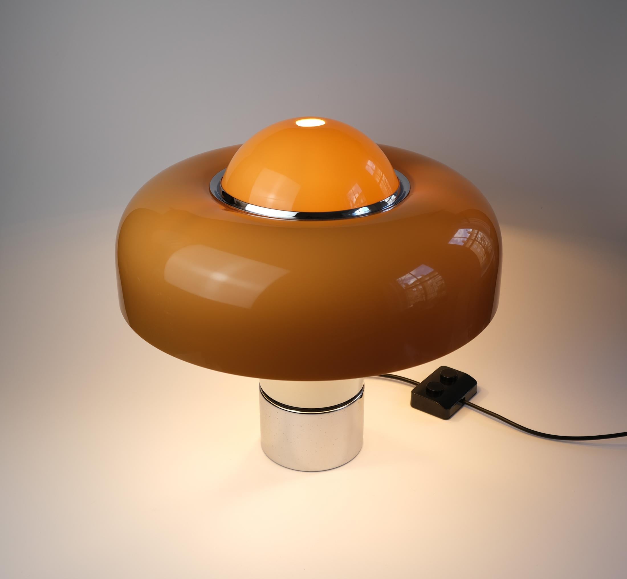 Mid-Century Luigi Massoni „Brumbury“ Tischlampe aus der Mitte des Jahrhunderts für Guzzini, Italien 1969 (Italienisch)