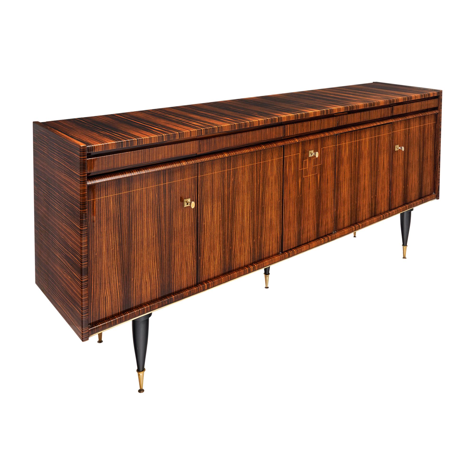 Mid-Century moderno Buffet francese in Macassar di metà secolo in vendita