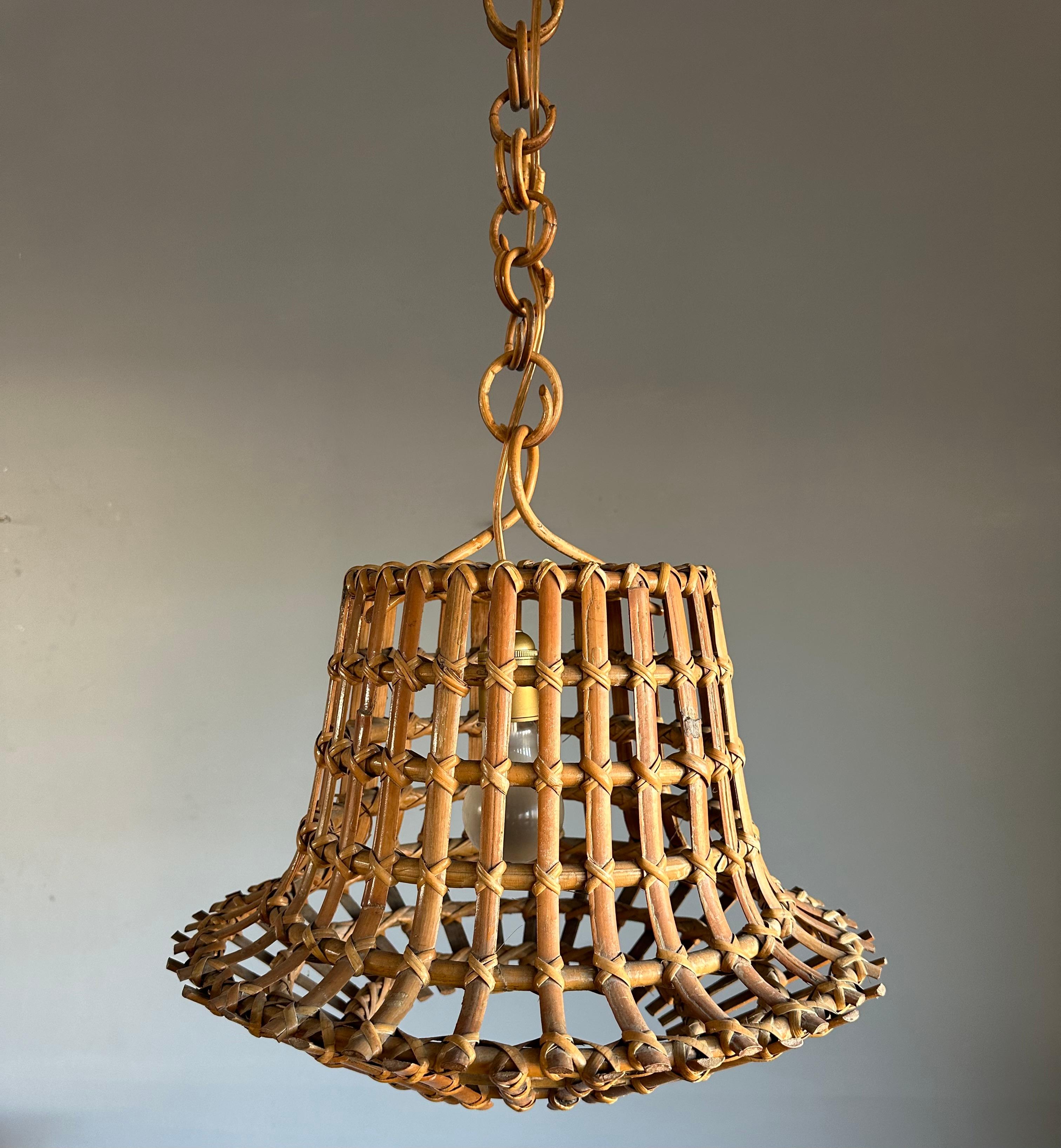 Mid-Century Made Italian Design Organic Bamboo & Woven Wicker Pendant Light 1960 For Sale 4