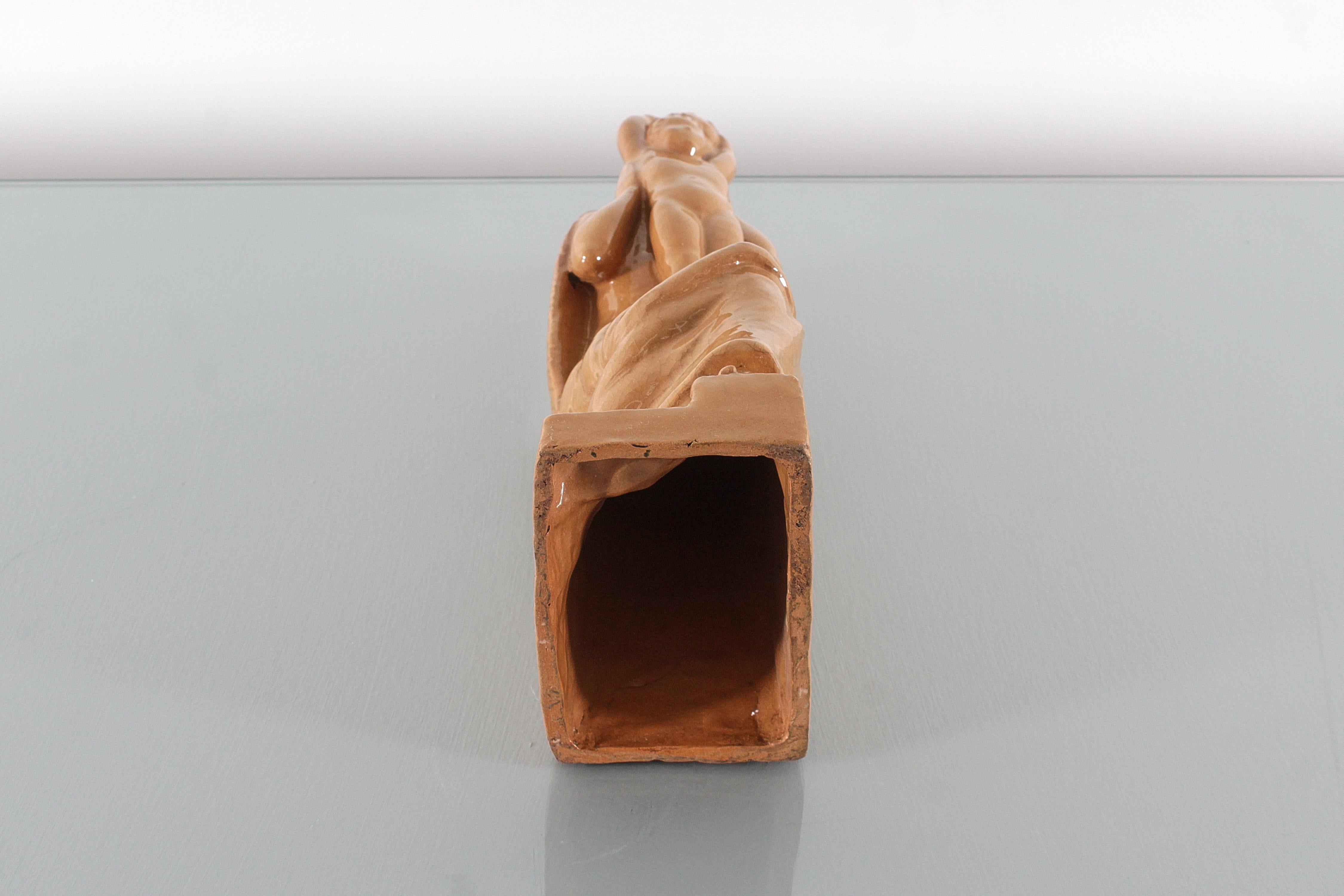Mid-Century Madonna and Child Glossy Glazed Ceramic Sculpture 1940s Italy For Sale 7