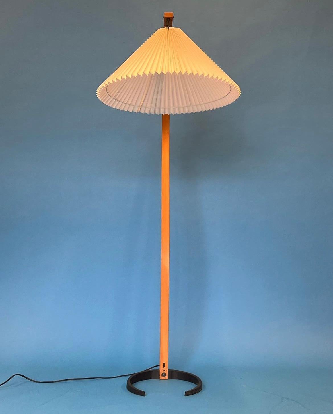Danish Mid-Century Mads Caprani Bentwood Floor Lamp  For Sale