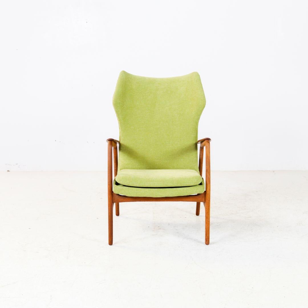 Schöner Sessel, Modell 'Karen', entworfen von Arnold Madsen & Henry Schübell und hergestellt von Bovenkamp, Niederlande 1960. Arnold Madsen wurde in den späten 1950er Jahren von Bovenkamp unter Vertrag genommen. Er entwarf und half Bovenkamp,