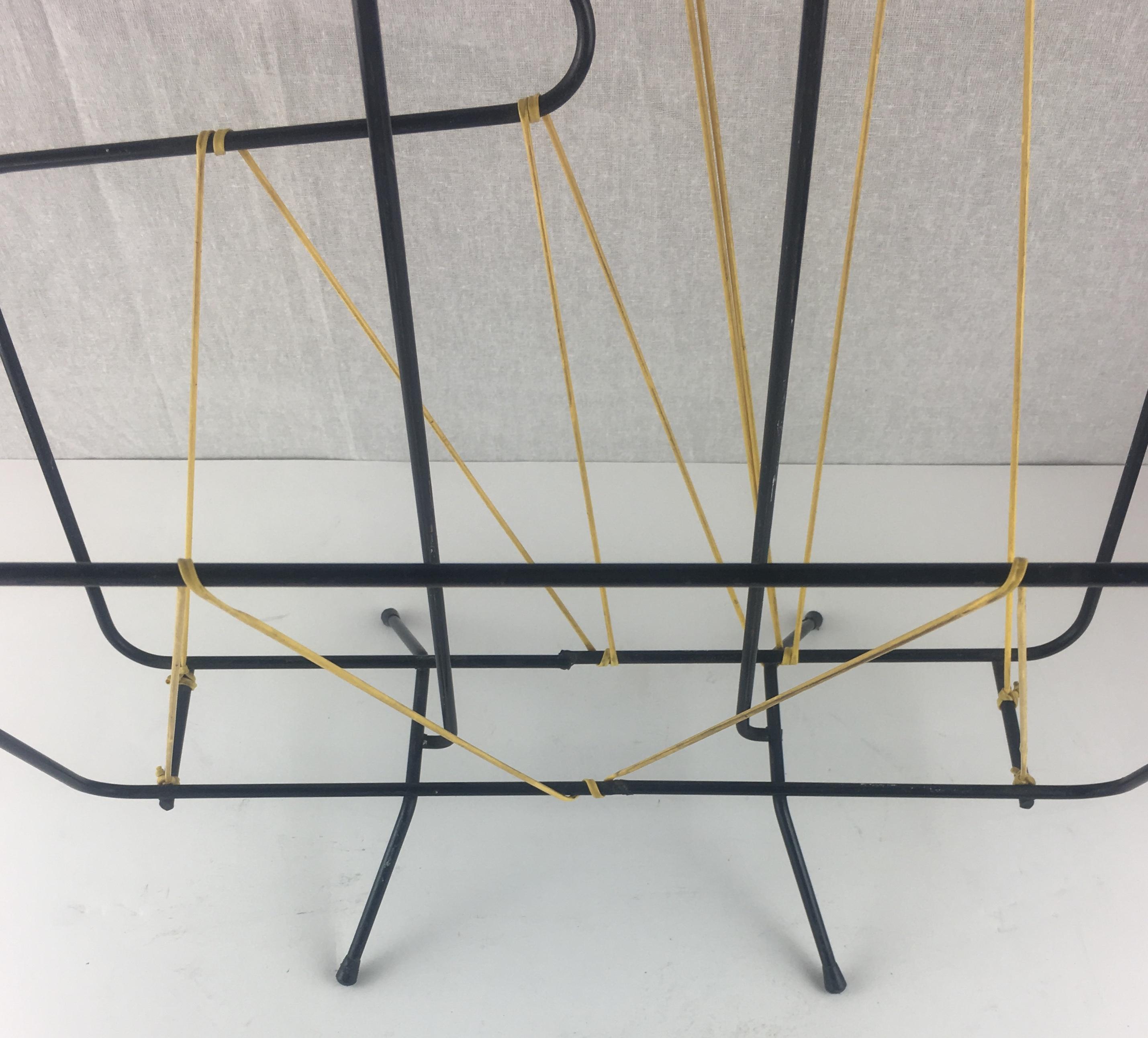 Midcentury Magazine Rack, circa 1950 In Good Condition In Miami, FL