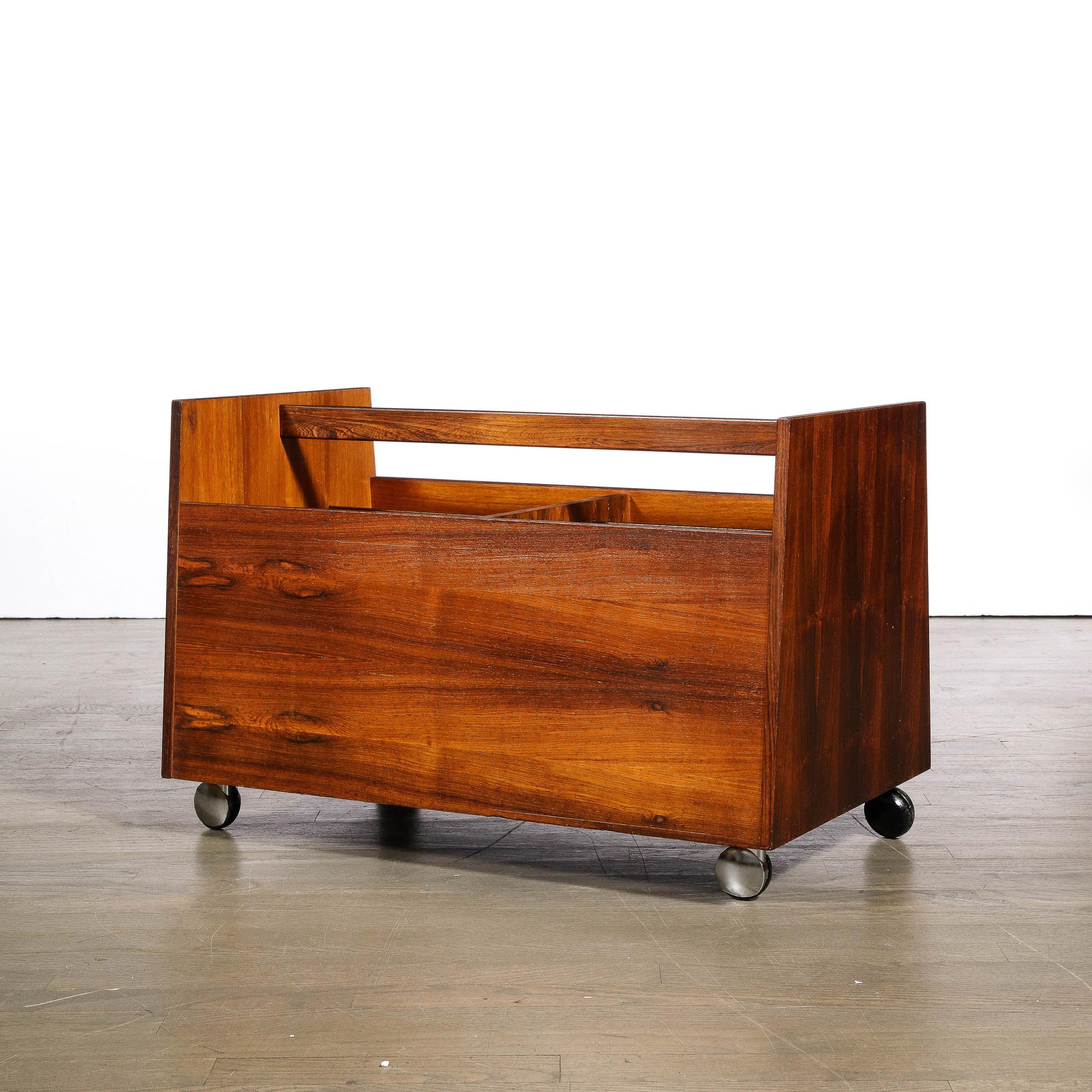 Mid-Century Magazine Rack in Book-Matched Rosewood by Rolf Hesland for Bruskbo In Excellent Condition For Sale In New York, NY