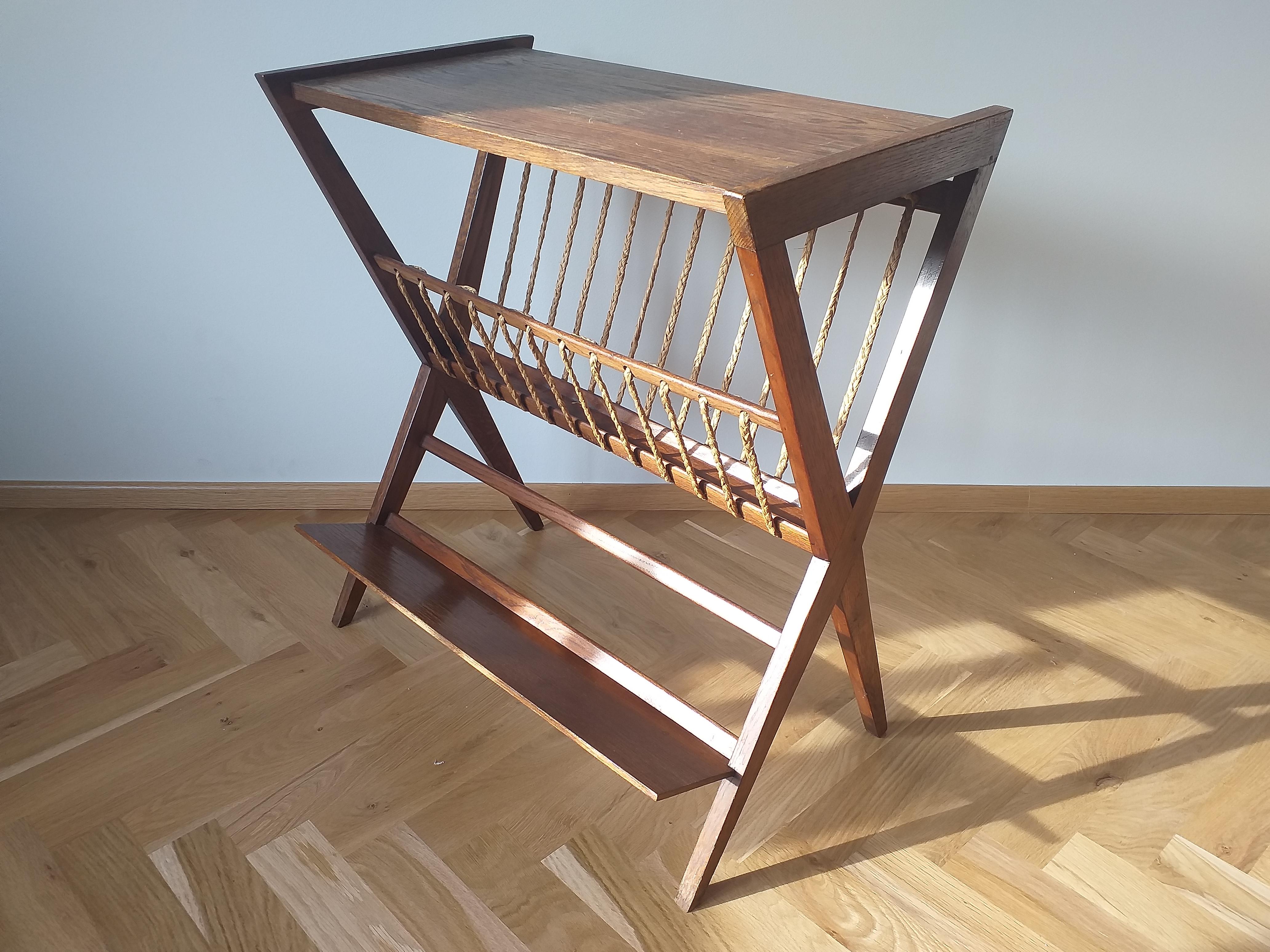 Table à revues du milieu du siècle:: Danemark:: années 1950 en vente 1