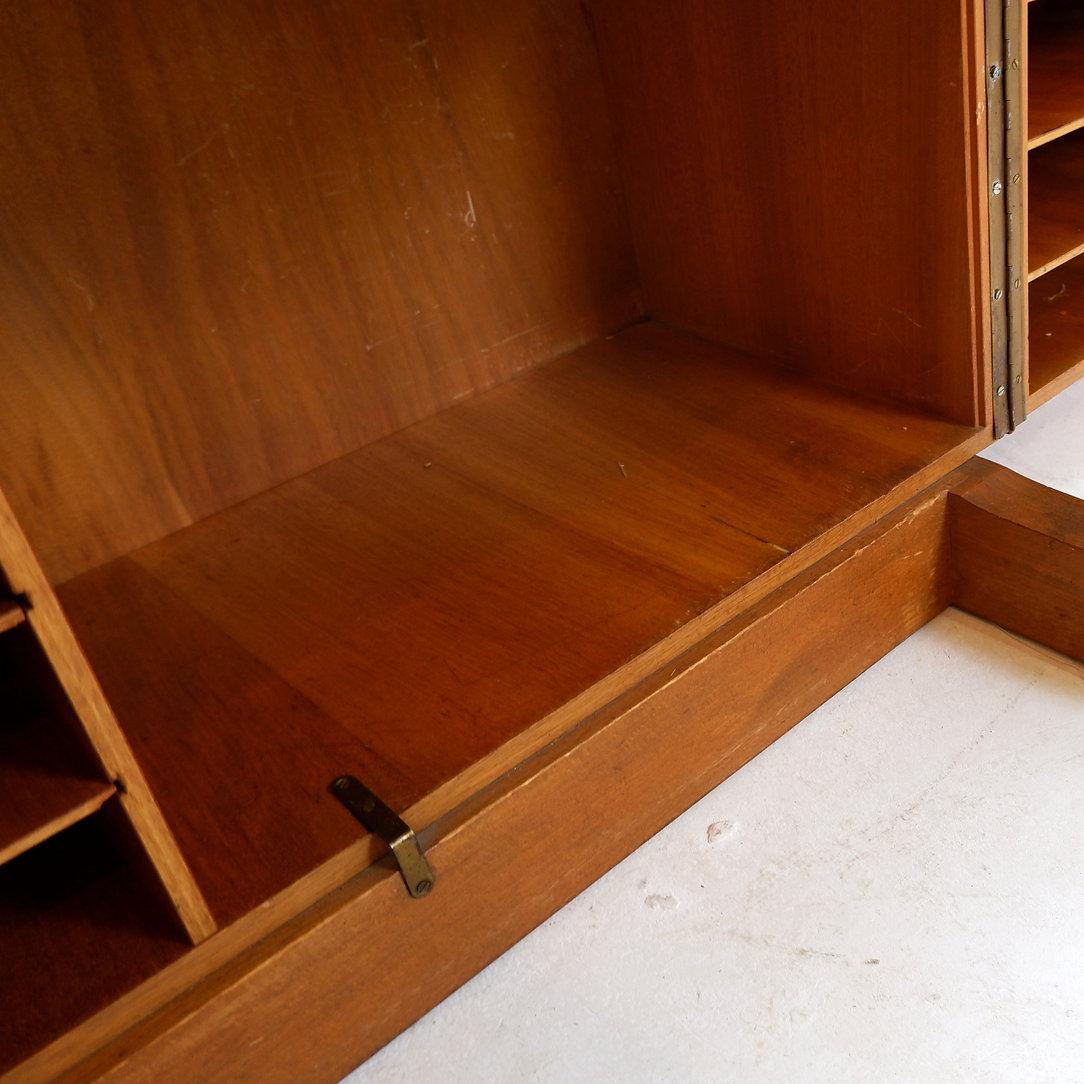 Mid-Century Magic Box Desk by Mummenthaler & Meier, Switzerland, 1955 In Good Condition In Linkebeek, BE