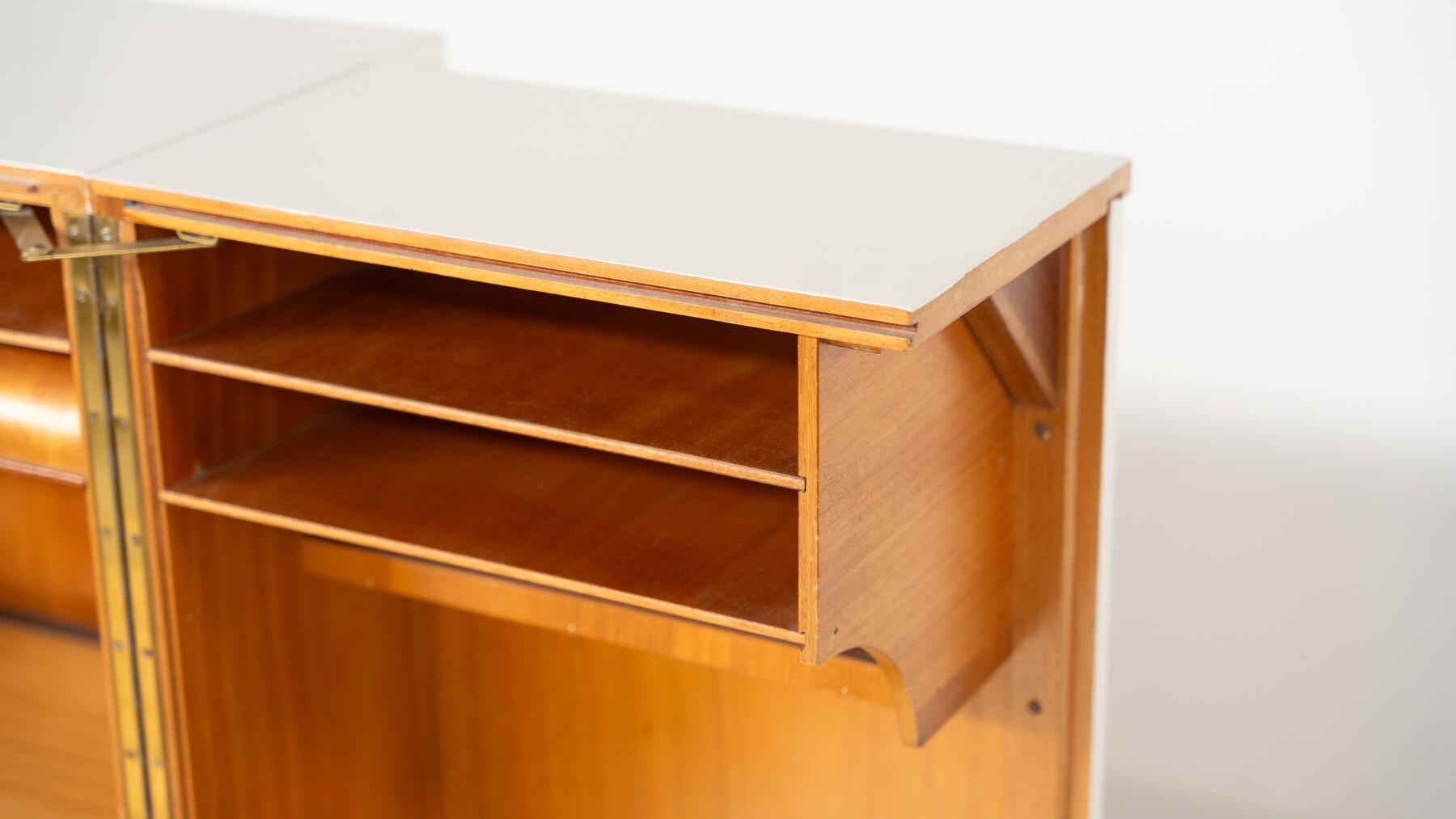 Mid-Century Magic Box Desk by Mummenthaler & Meier, Switzerland, 1955 For Sale 5