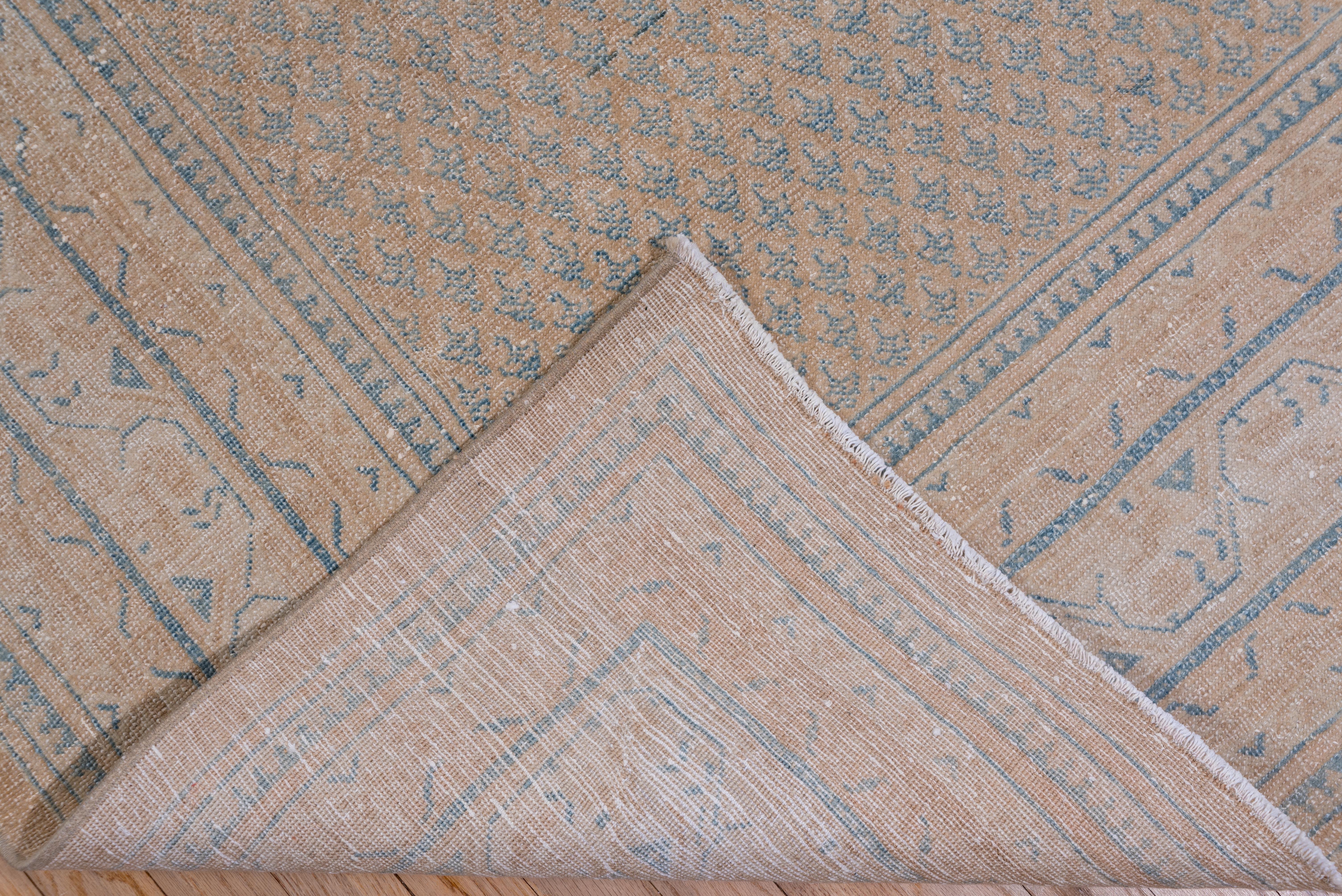 Tribal Midcentury Mahal Carpet, Neutral Palete, Blue Accents For Sale