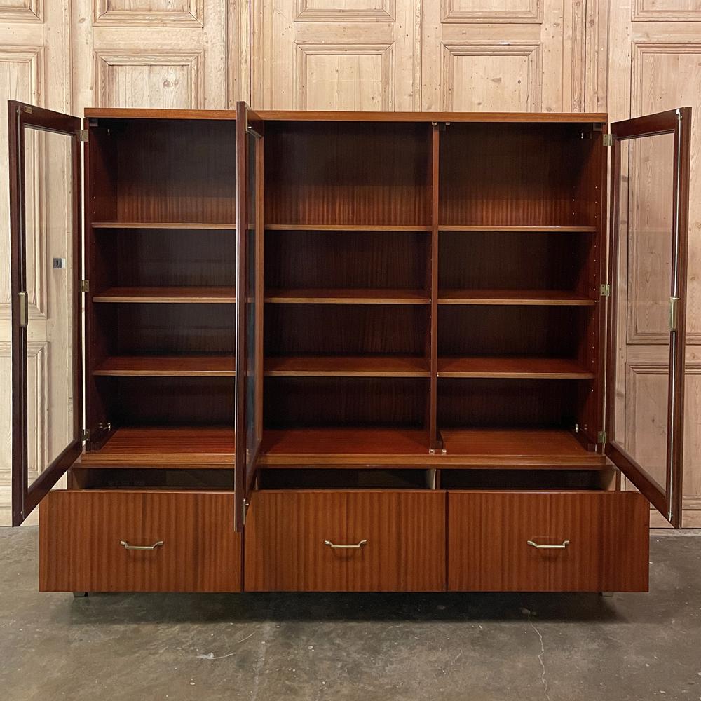 Mid-Century Modern Mid-Century Mahogany Bookcase by De Coene of Courtrai For Sale