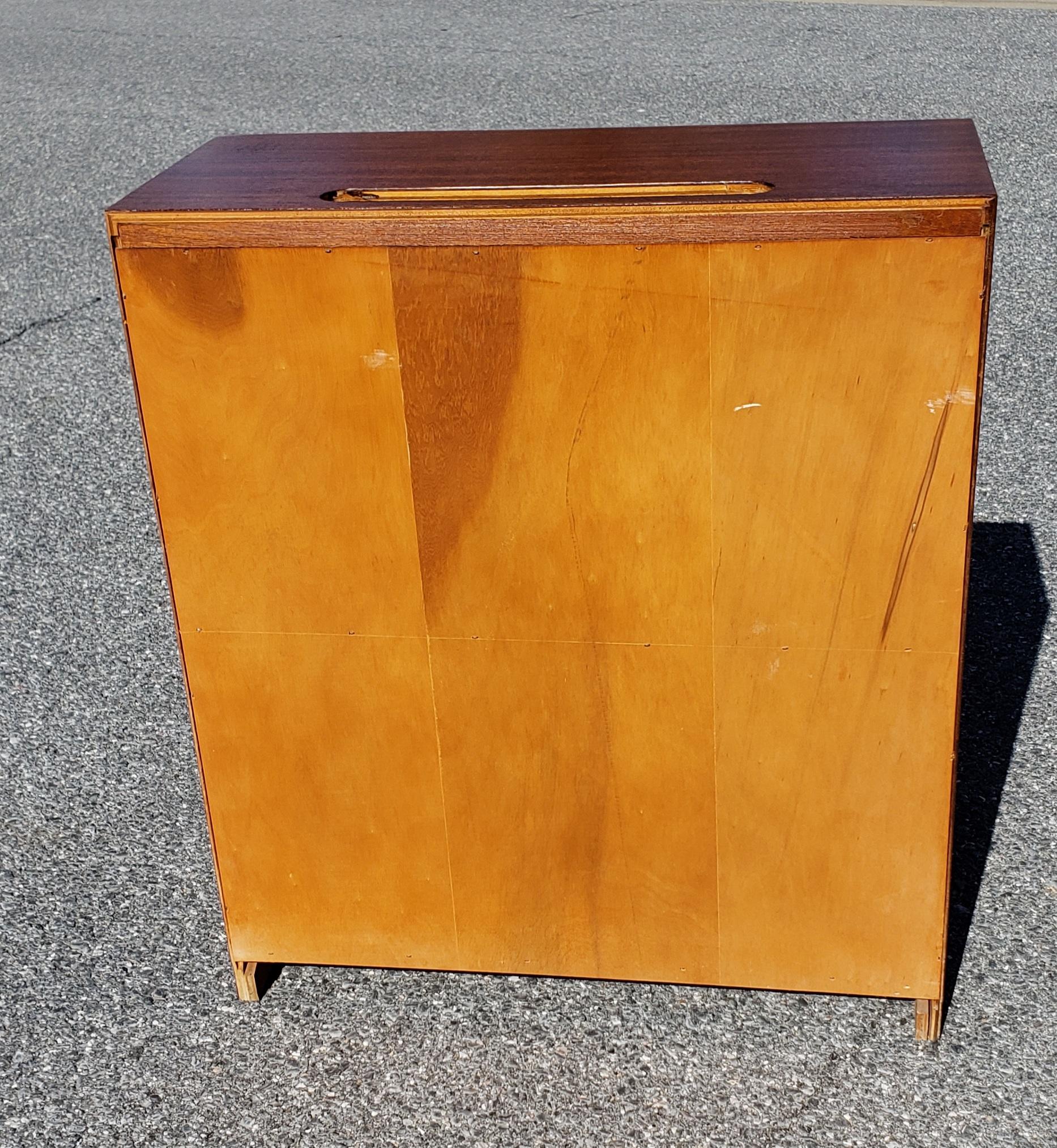 Midcentury Mahogany Encyclopedia Low Bookcase, 1960s In Good Condition For Sale In Germantown, MD