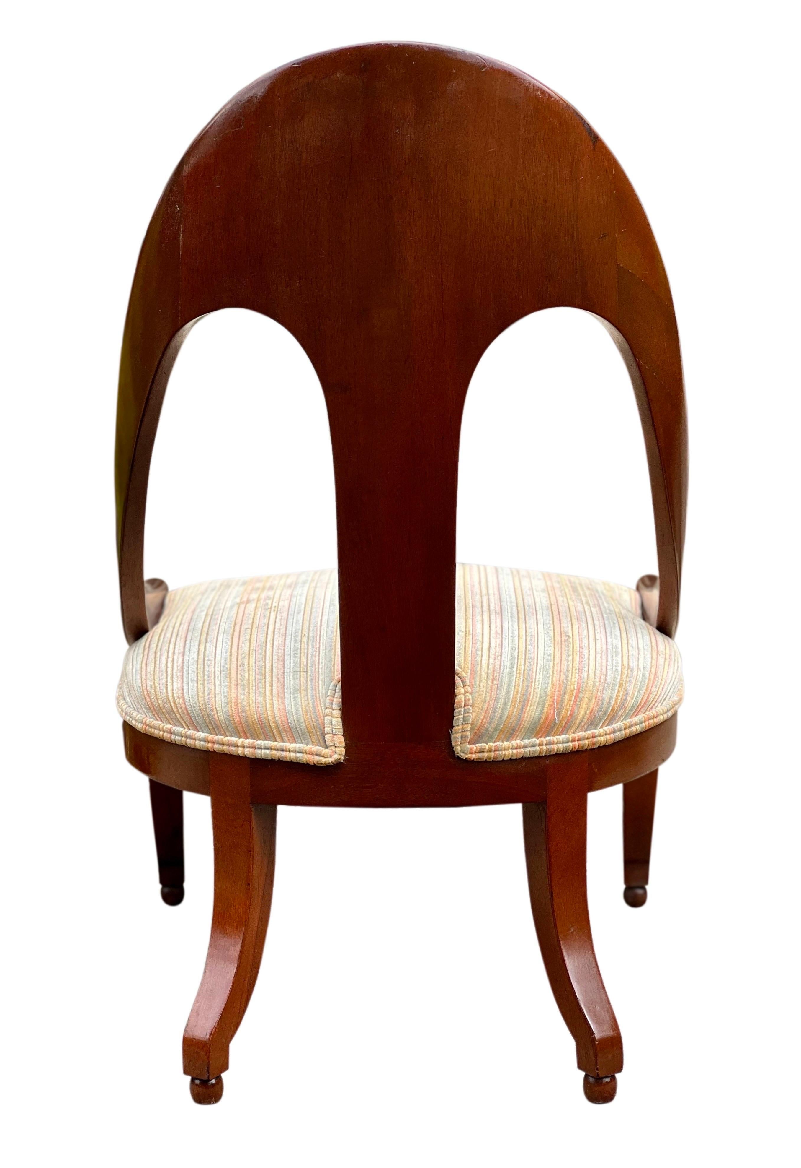 Mid Century Mahogany Slipper Lounge Chair Attributed to Michael Taylor for Baker In Good Condition For Sale In Doylestown, PA