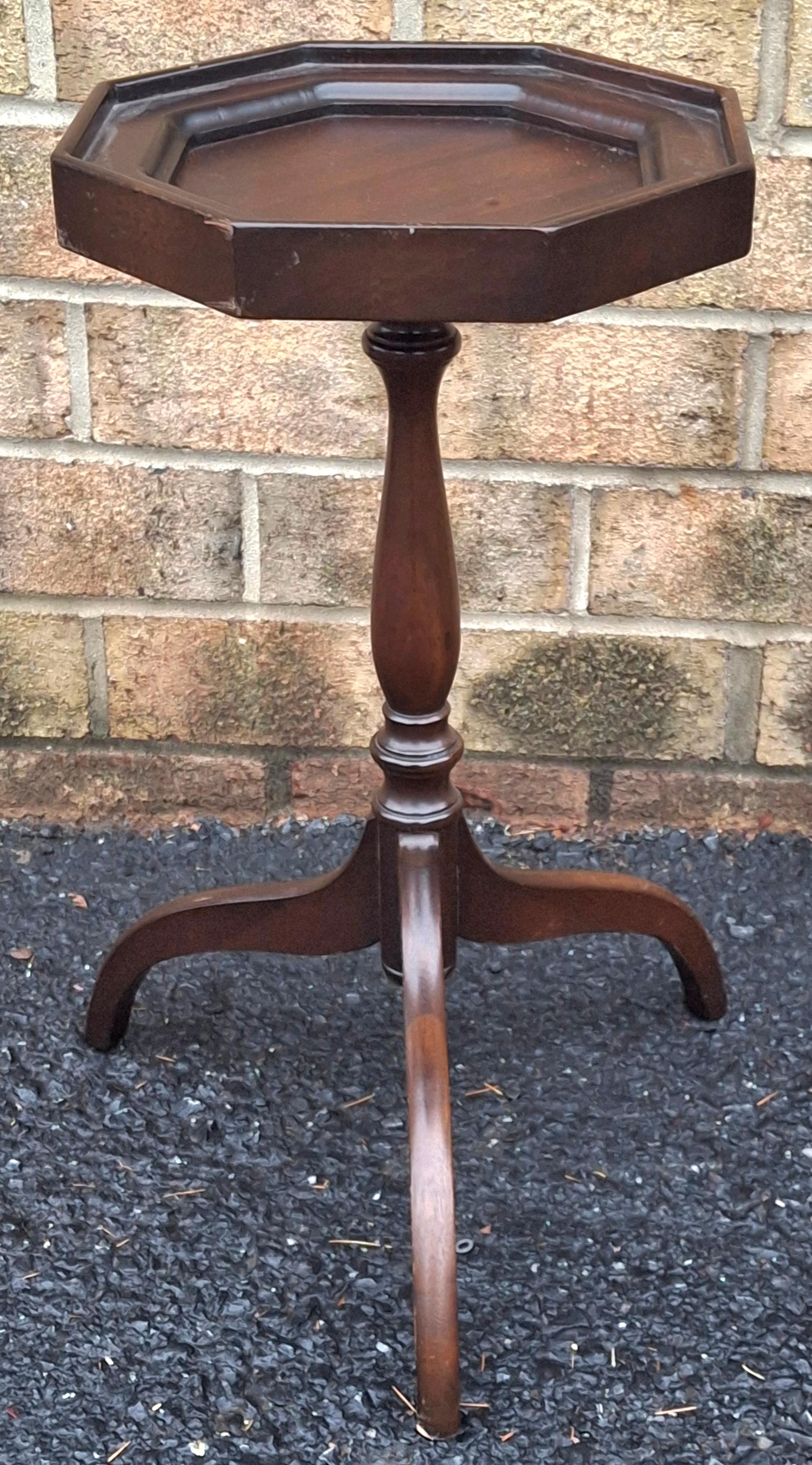 Mid Century Mahogany Spide Legs Octogonal Candle Stand With Brass Tray Top For Sale 3