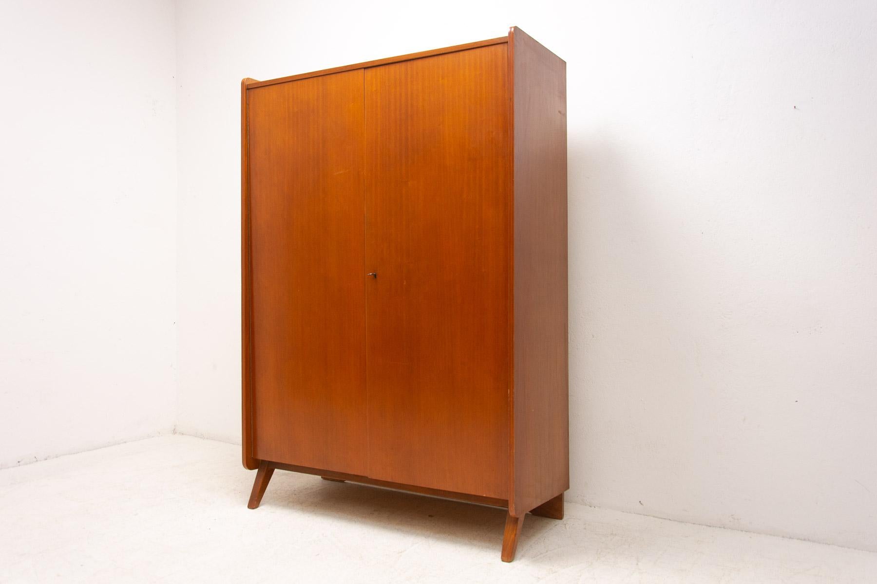 Mid century Vintage wardrobe from the 1960´s. It was designed by František Jirák and manufactured by Nový Domov company in the former Czechoslovakia. Mahogany veneer. In good Vintage condition, showing signs of age and using.

 

Measures: