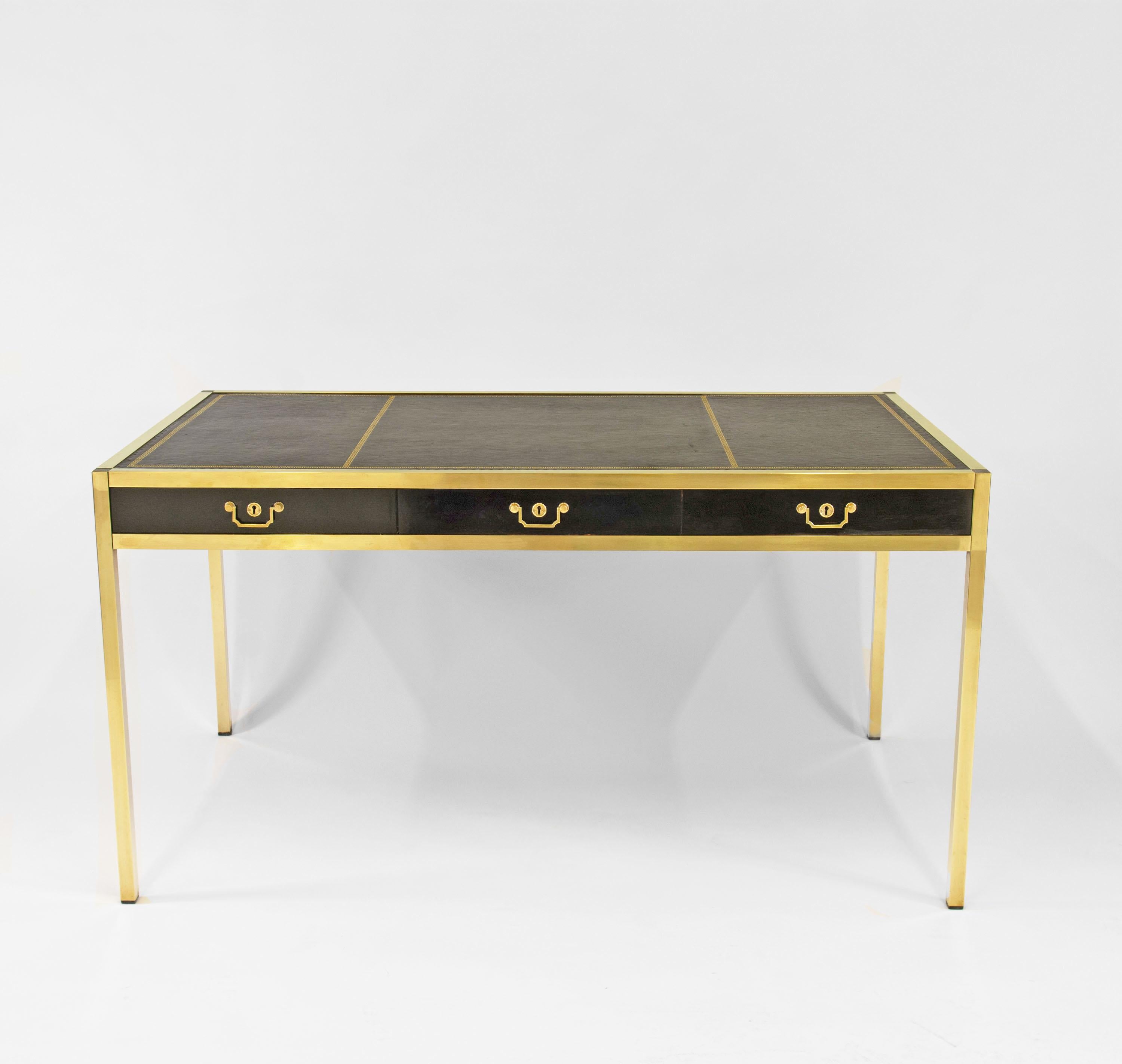 Mid Century Maison Jansen Manner Messing & Leder Top Schreibtisch Schreibtisch 1950s (Neoklassisch) im Angebot