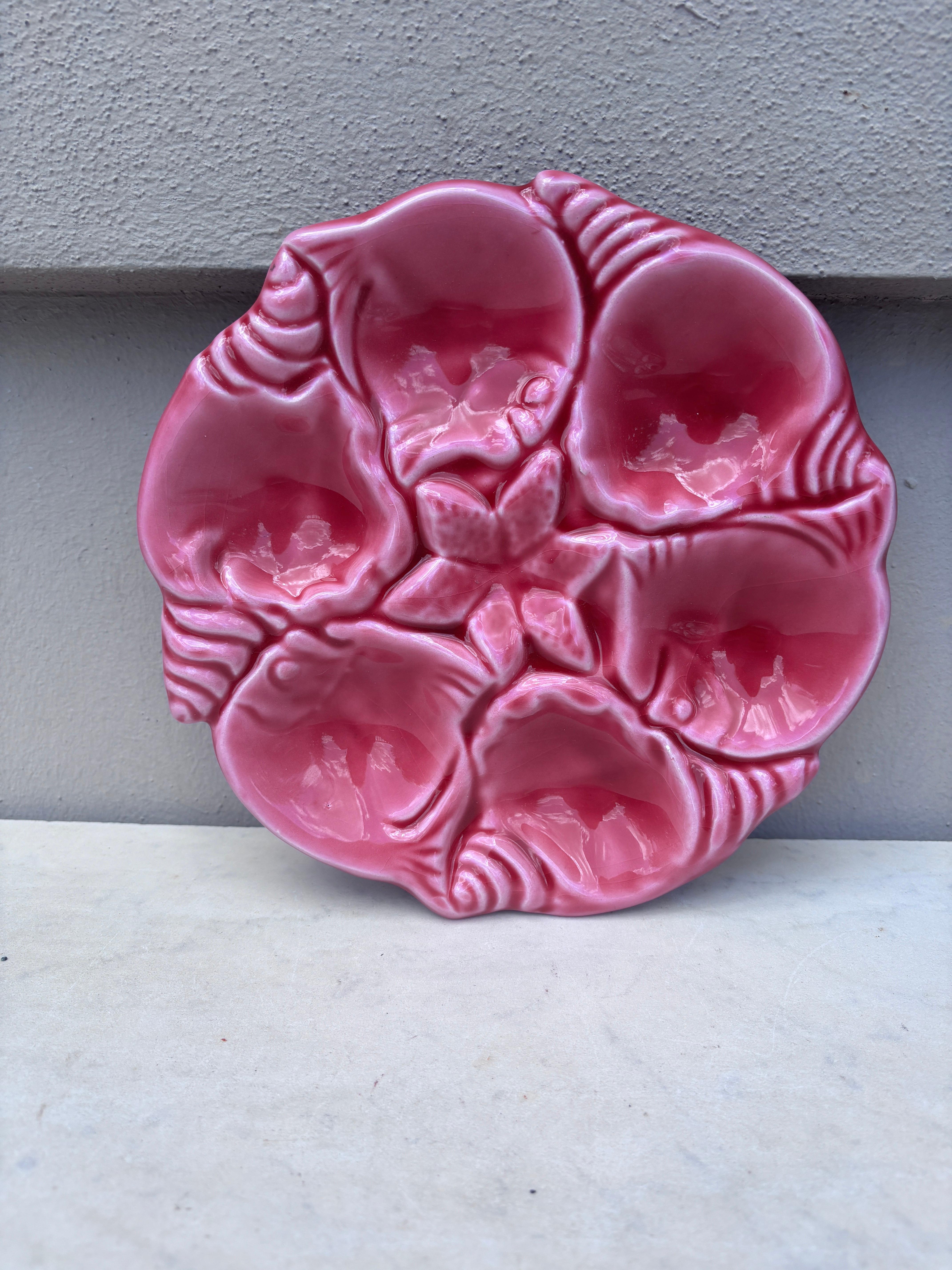 Mid-Century Majolica POrange Oyster Plate Vallauris In Good Condition For Sale In Austin, TX