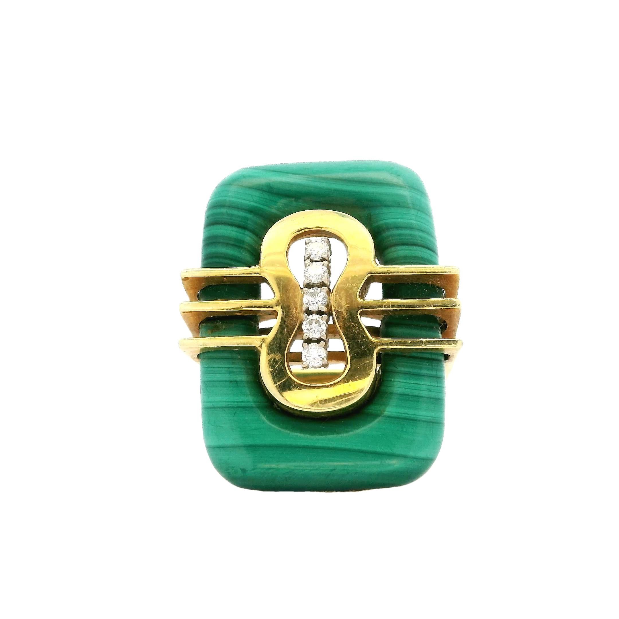 da uomo o donna Metà secolo  Anello con malachite e diamanti in oro giallo 18 carati in vendita