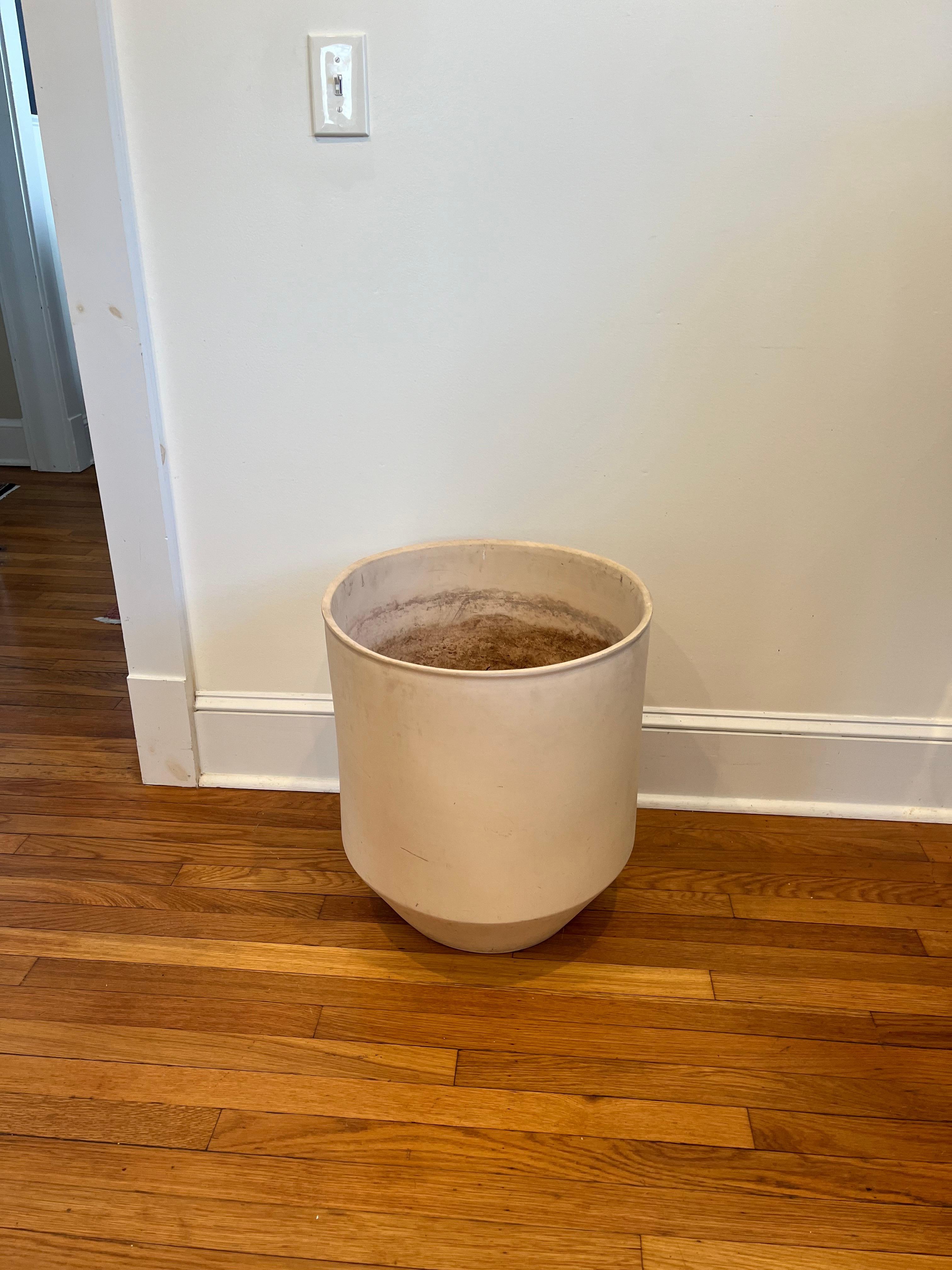 Mid-Century Modern Mid Century Malcolm Leland Planter Bisque Finish For Sale