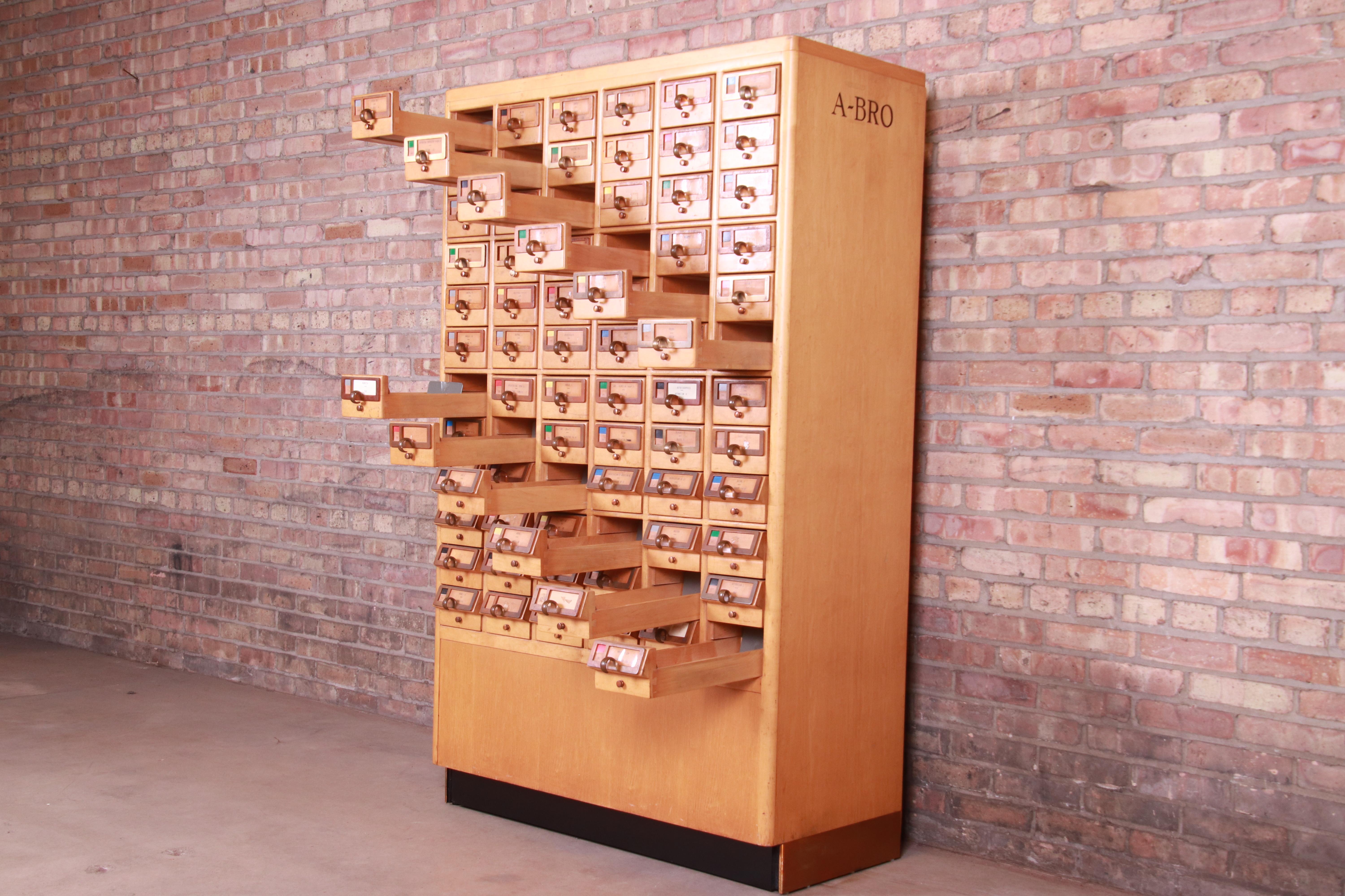 Midcentury Maple 72-Drawer Library Card Catalog Cabinet, circa 1940s 3