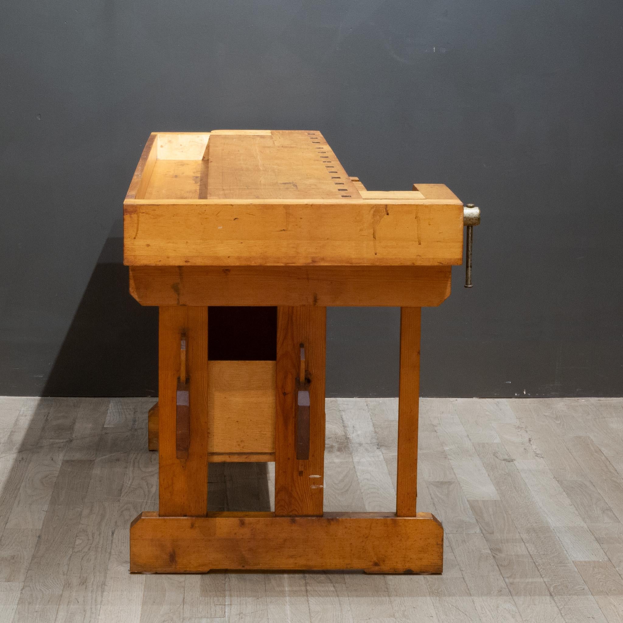 Mid-Century Maple Carpenter's Workbench, C.1960 In Good Condition For Sale In San Francisco, CA