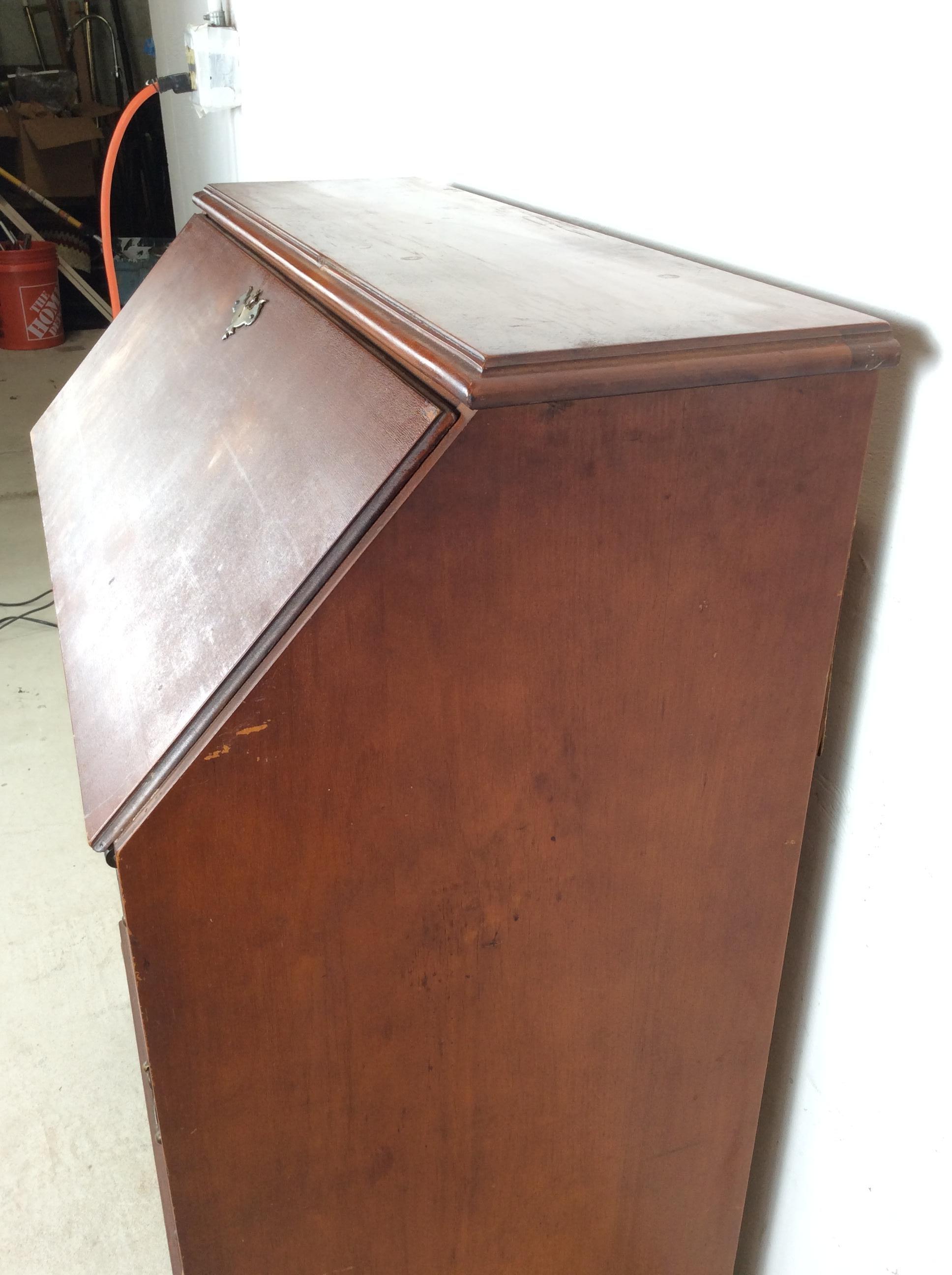 Mid Century Maple Drop Front Secretary Writing Desk im Angebot 8