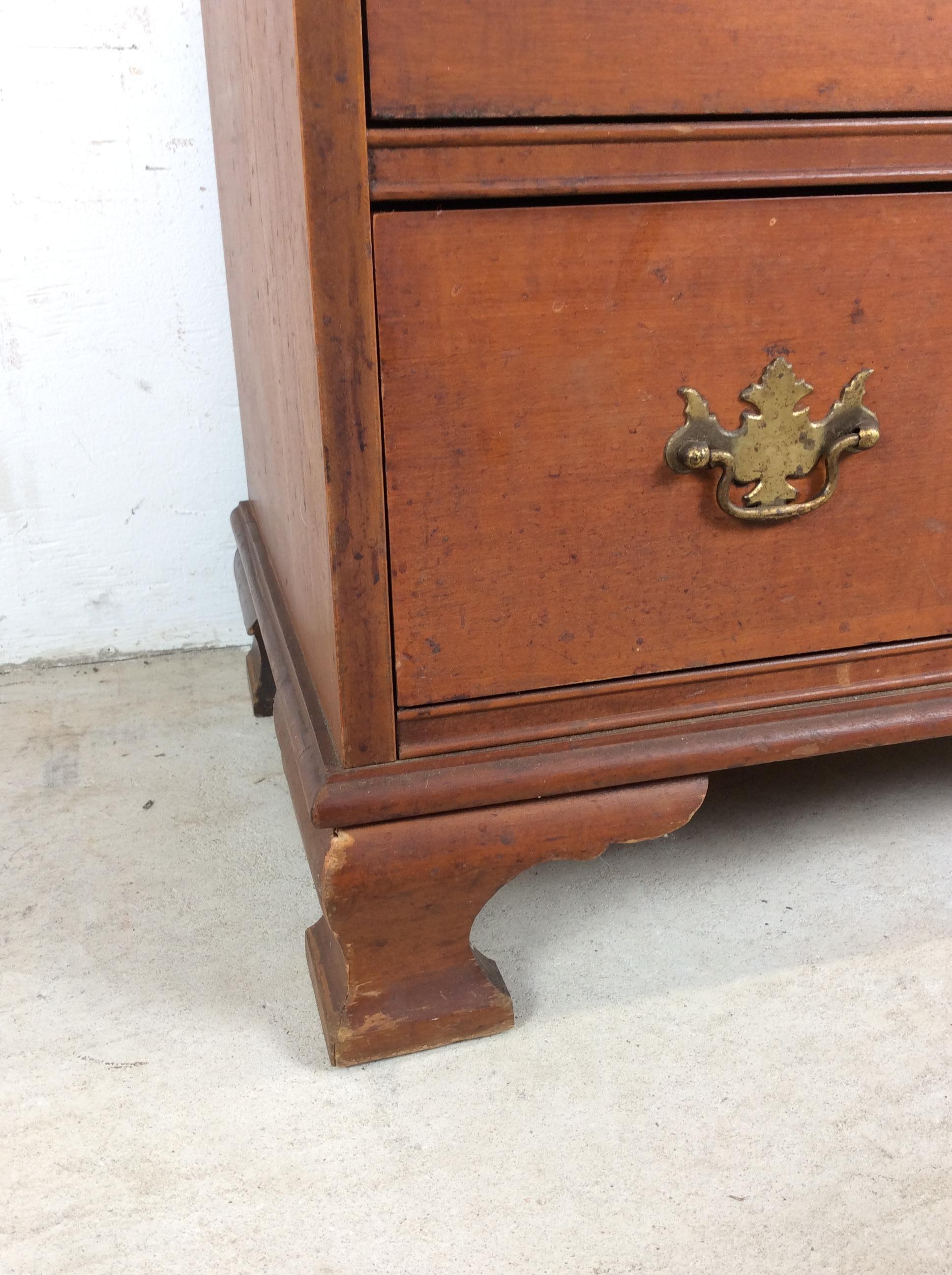 Mid Century Maple Drop Front Secretary Writing Desk (Messing) im Angebot