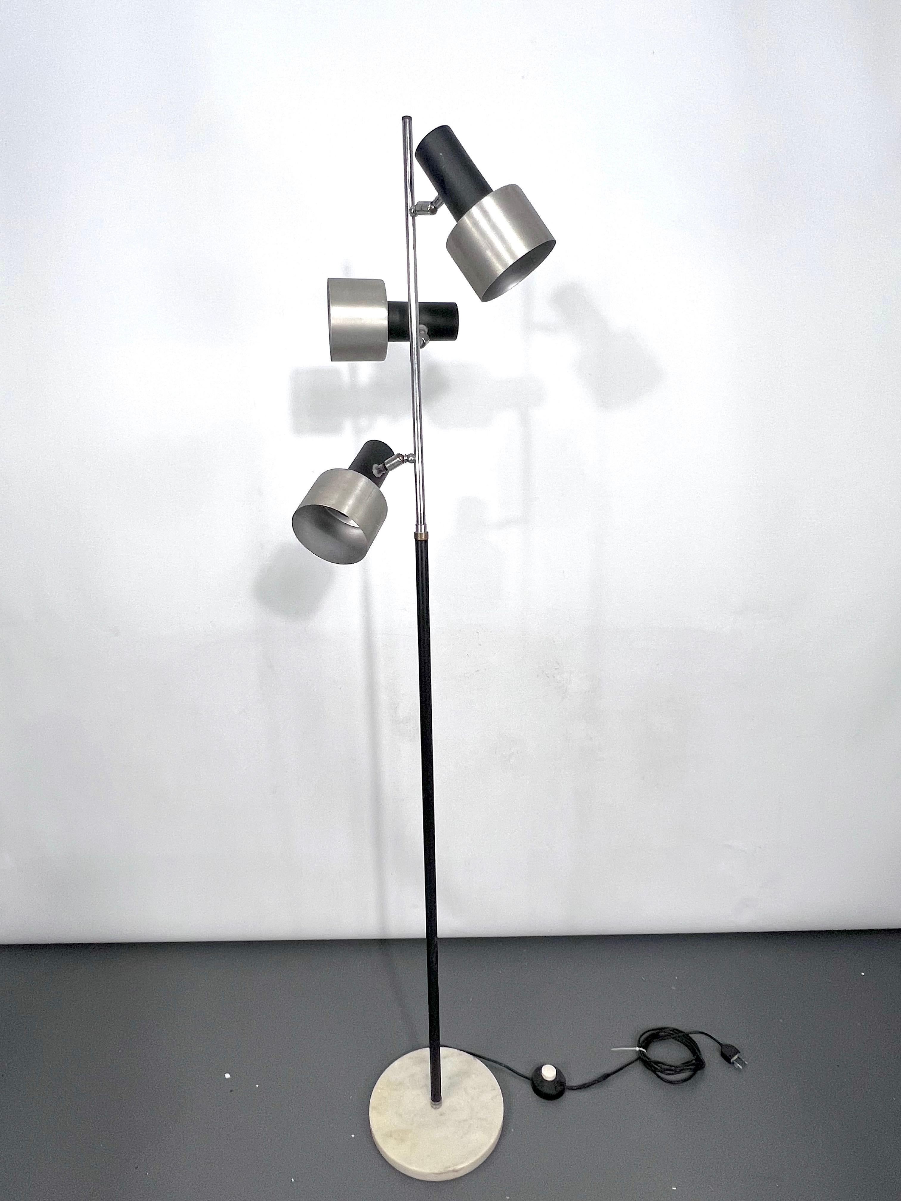 Mid-Century Marble and Metal Three Arms Floor Lamp, Italy, 1960s For Sale 5