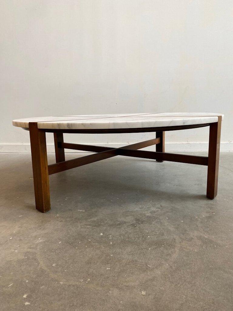 Mid Century Marble and Walnut Coffee Table in the Manner of Tommi Parzinger In Good Condition In Long Island City, NY