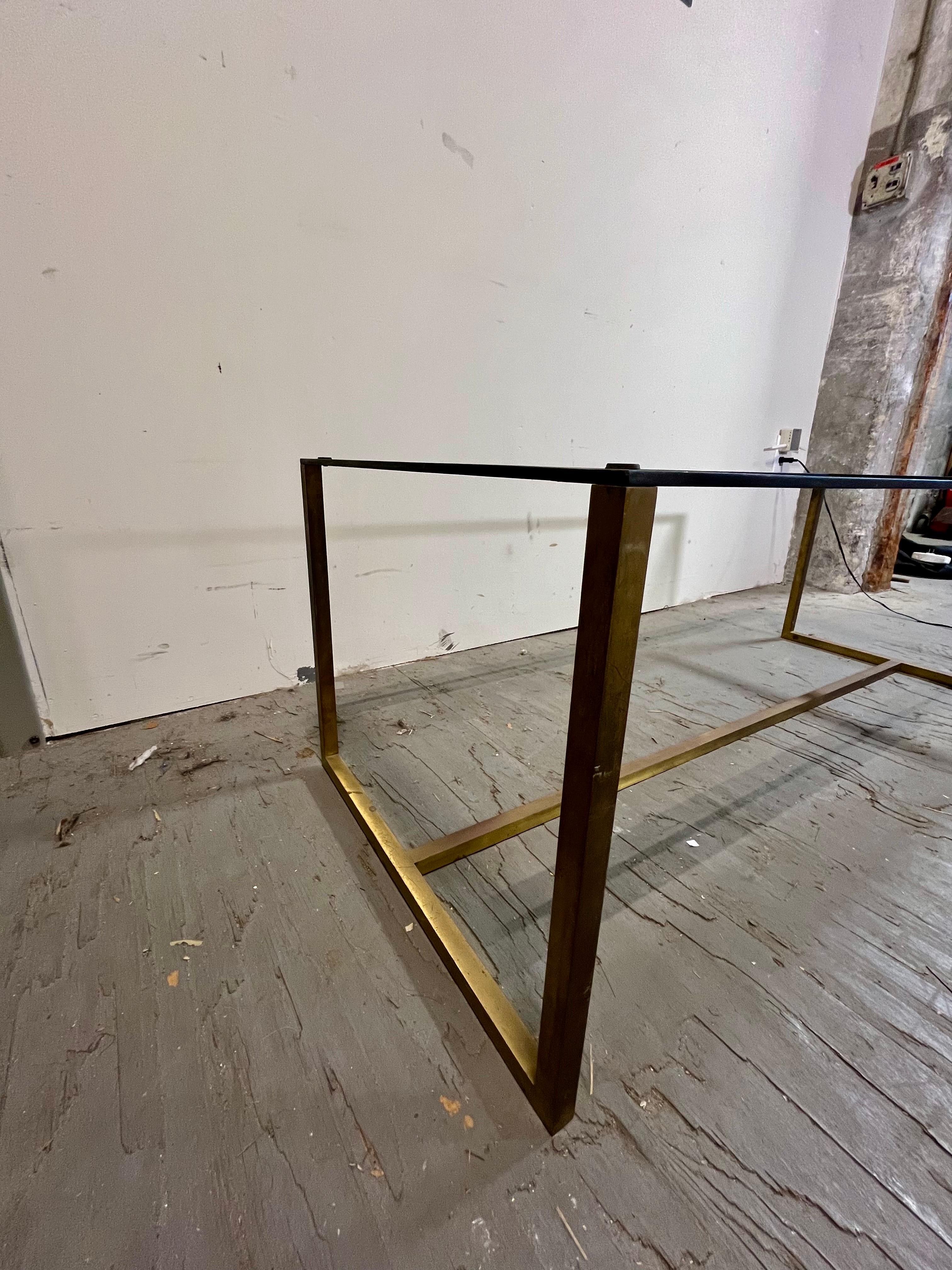 Table basse en marbre du milieu du siècle en vente 3