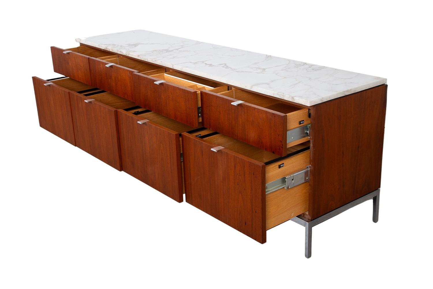 Archivador Credenza Ejecutivo Florence Knoll de Mármol de Mediados de Siglo finales del siglo XX