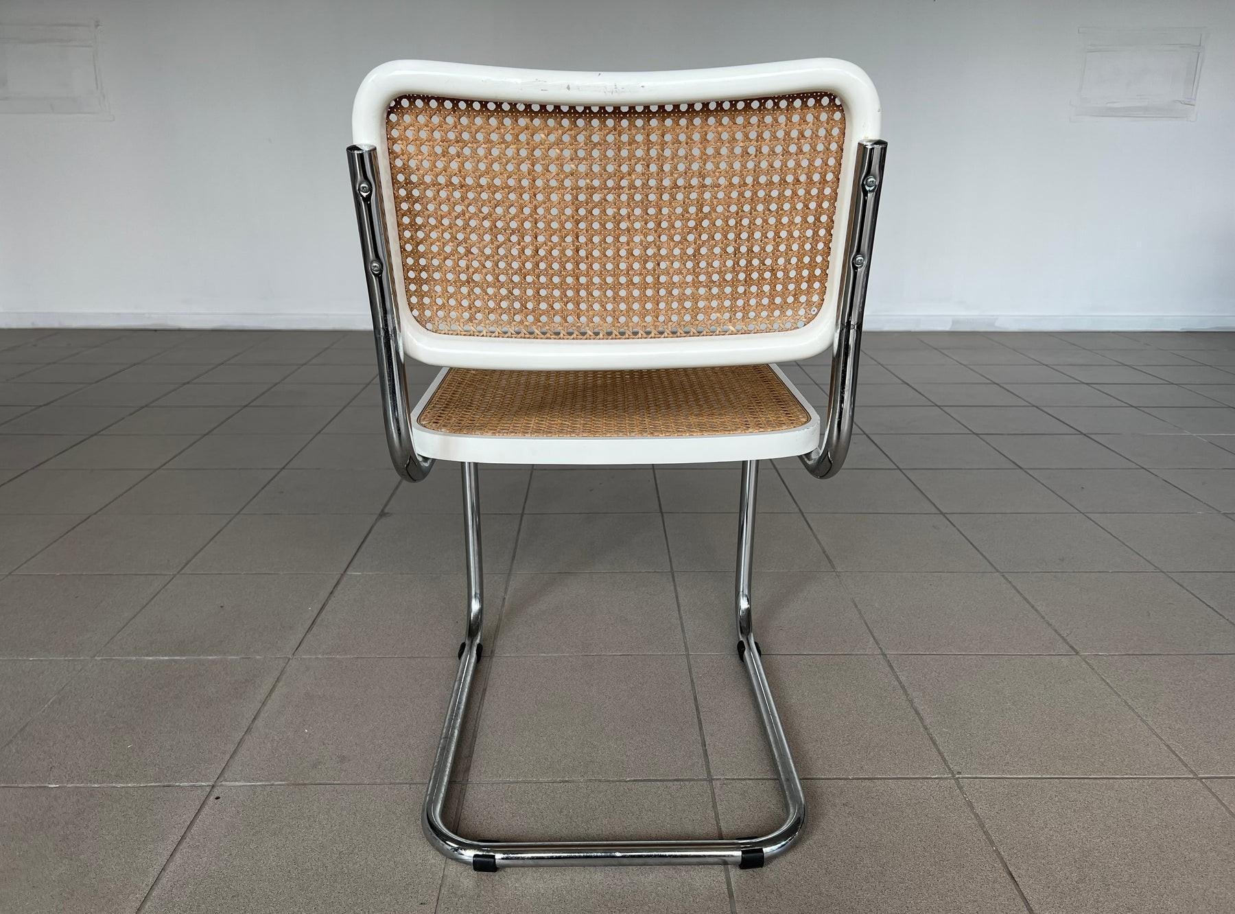 Paire de chaises Cane Cantilver du milieu du siècle de Marcel Breuer en vente 1